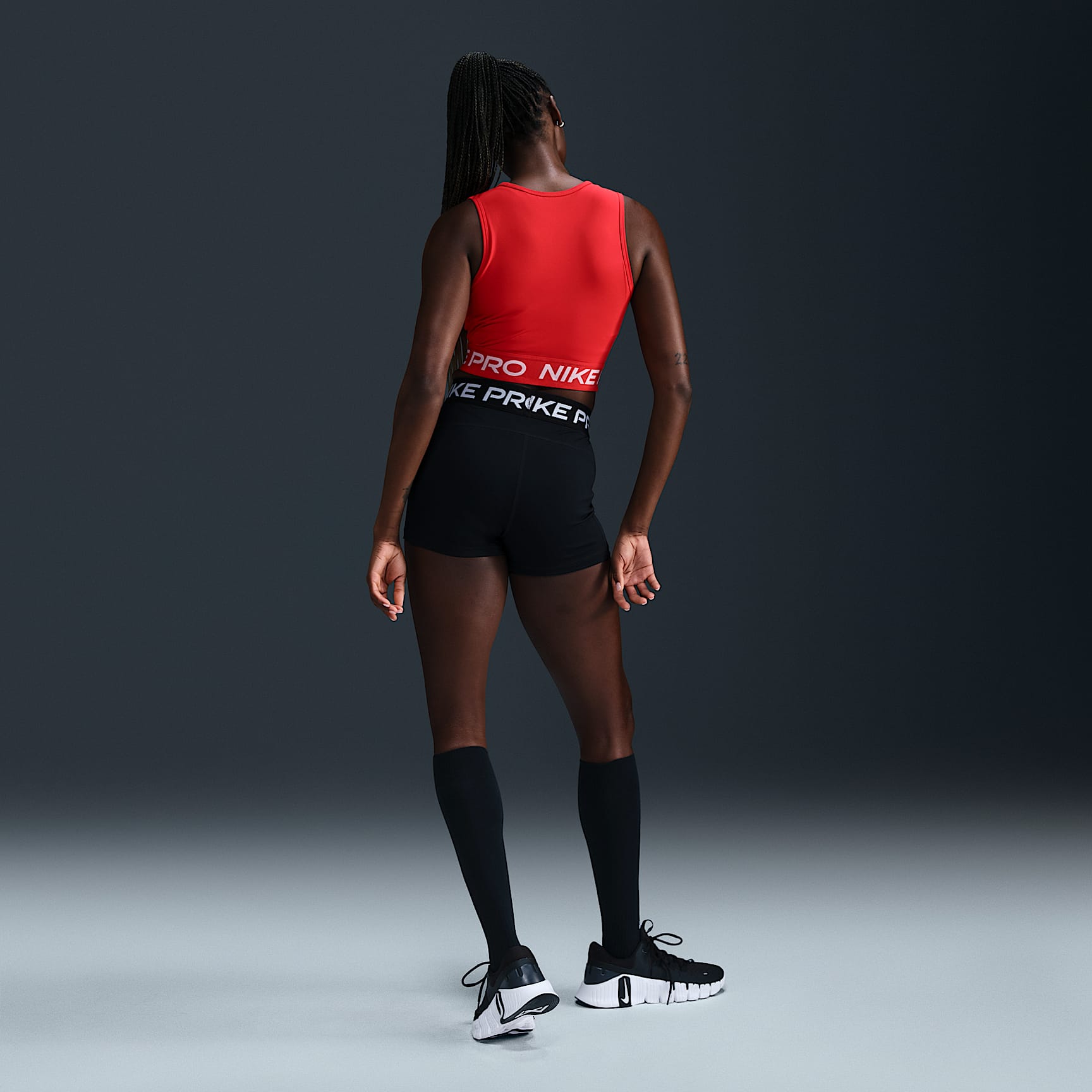 Nike Pro Women's Dri-FIT Cropped Tank Top