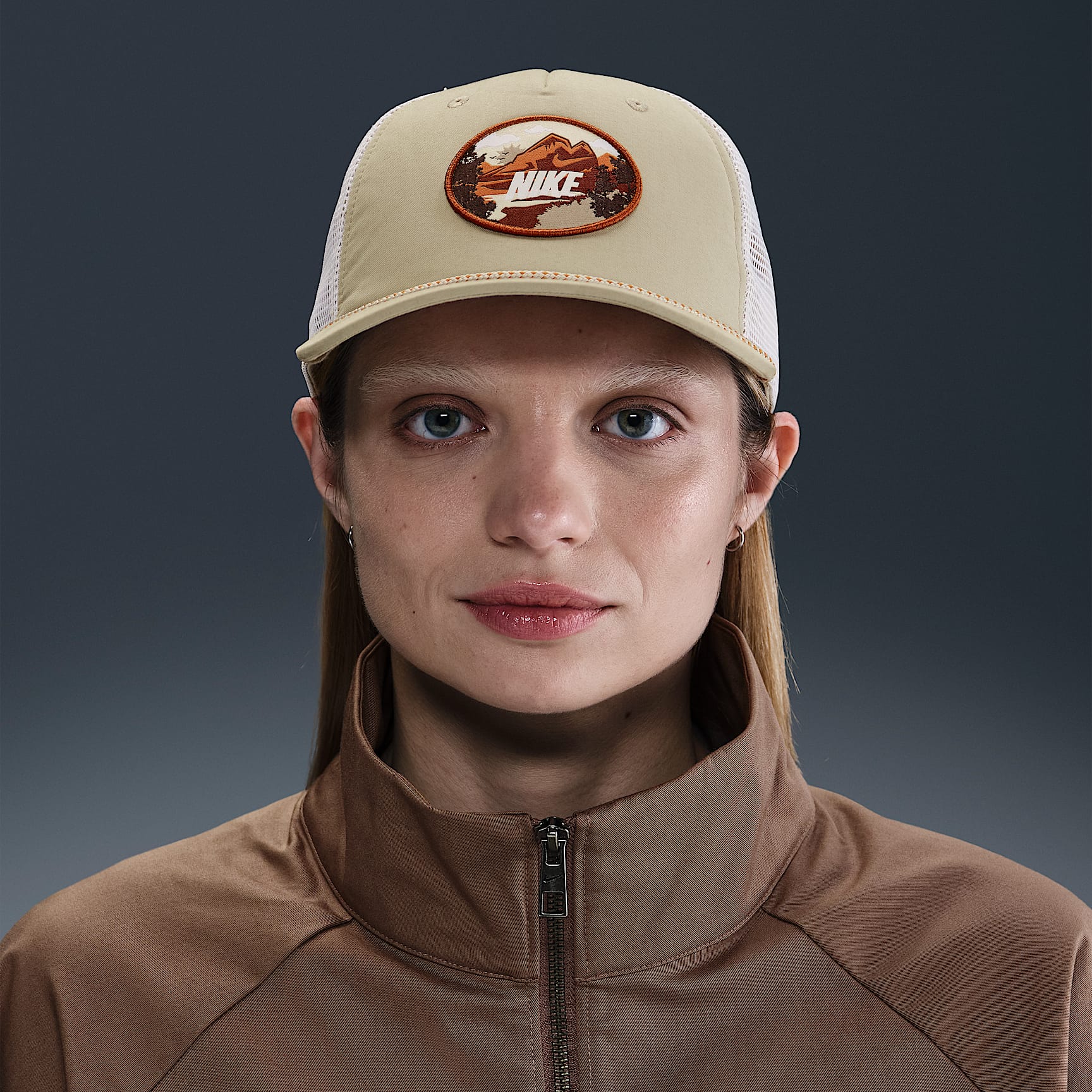 Nike Rise Structured Outdoor Trucker Cap