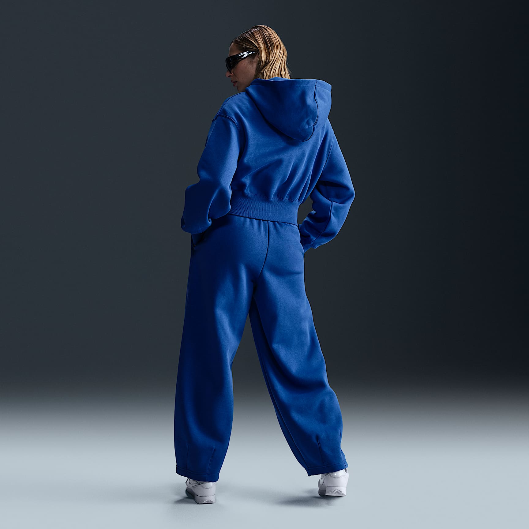 Nike Sportswear Phoenix Fleece Women's Loose Cropped Full-Zip Hoodie