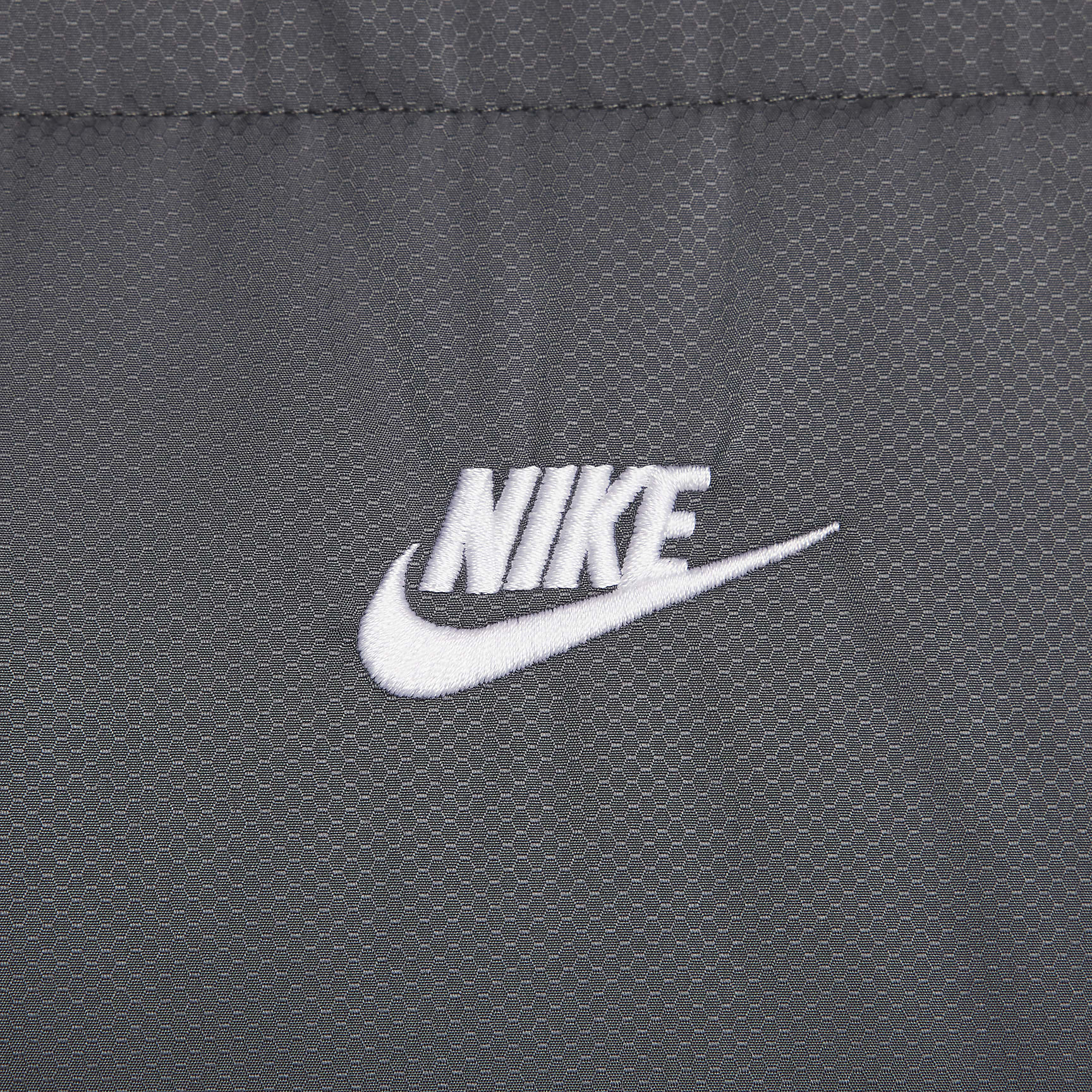 Nike Sportswear Club PrimaLoft® Men's Water-Repellent Puffer Vest