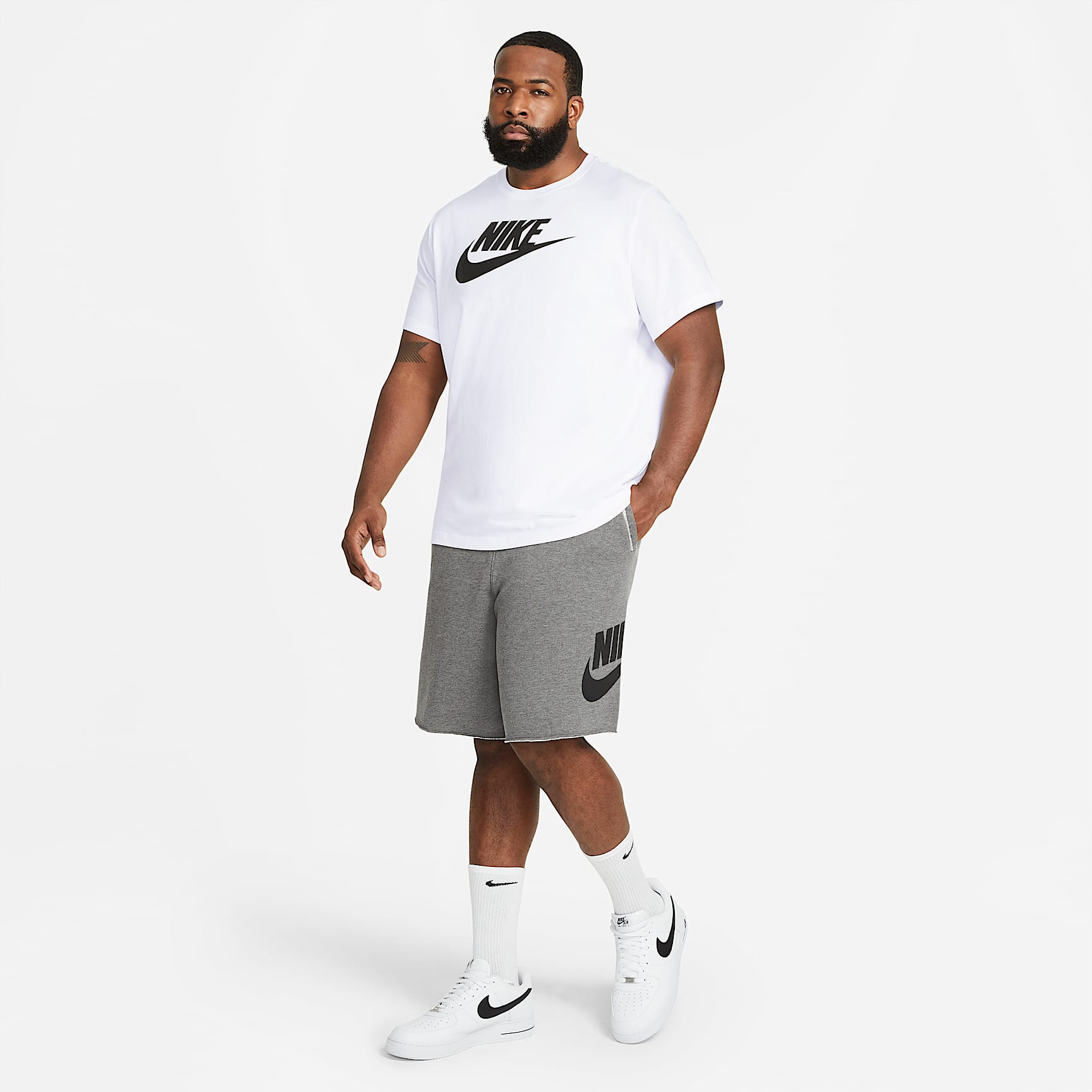 Nike Sportswear Men's T-Shirt