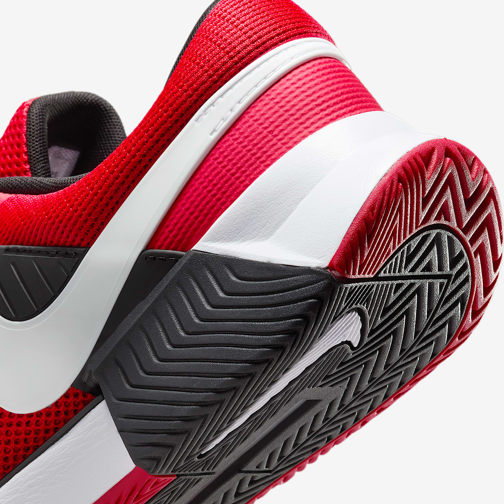 Nike Zoom GP Challenge 1 Men's Hard Court Tennis Shoes