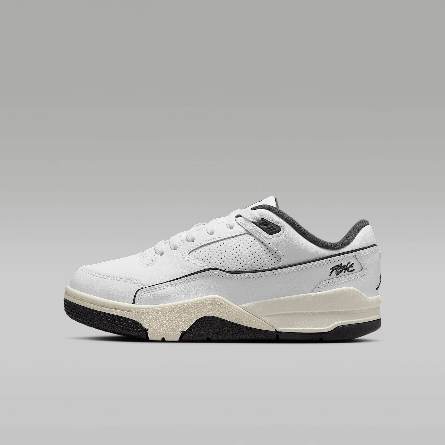 Jordan Flight Court Big Kids' Shoes