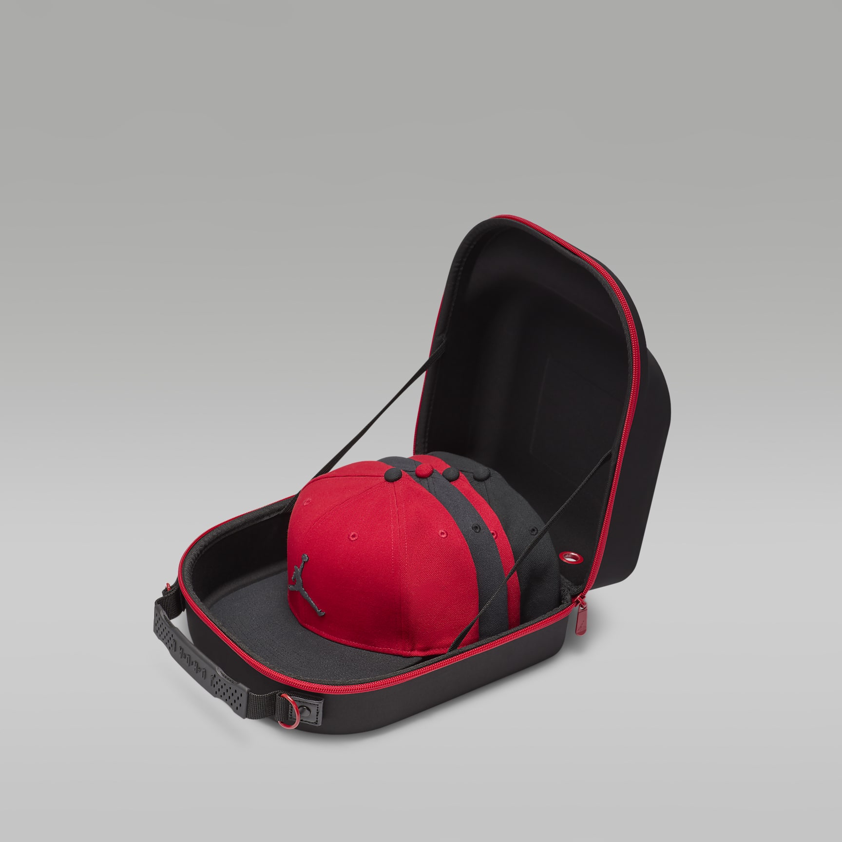 Jordan Hat Case (9.75L)