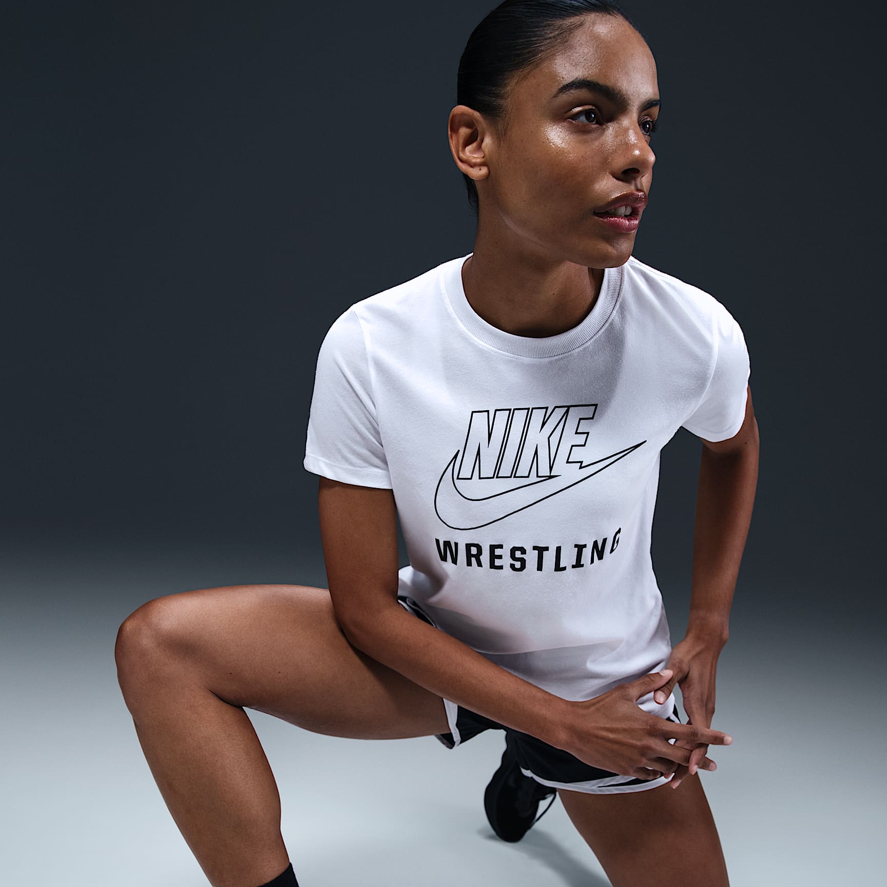 Nike Swoosh Women's Wrestling T-Shirt