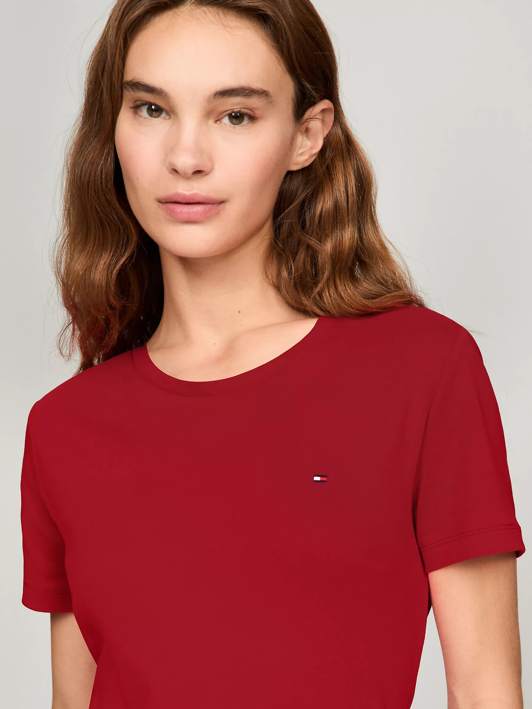 Женская футболка Tommy Hilfiger, Базовая однотонная футболка