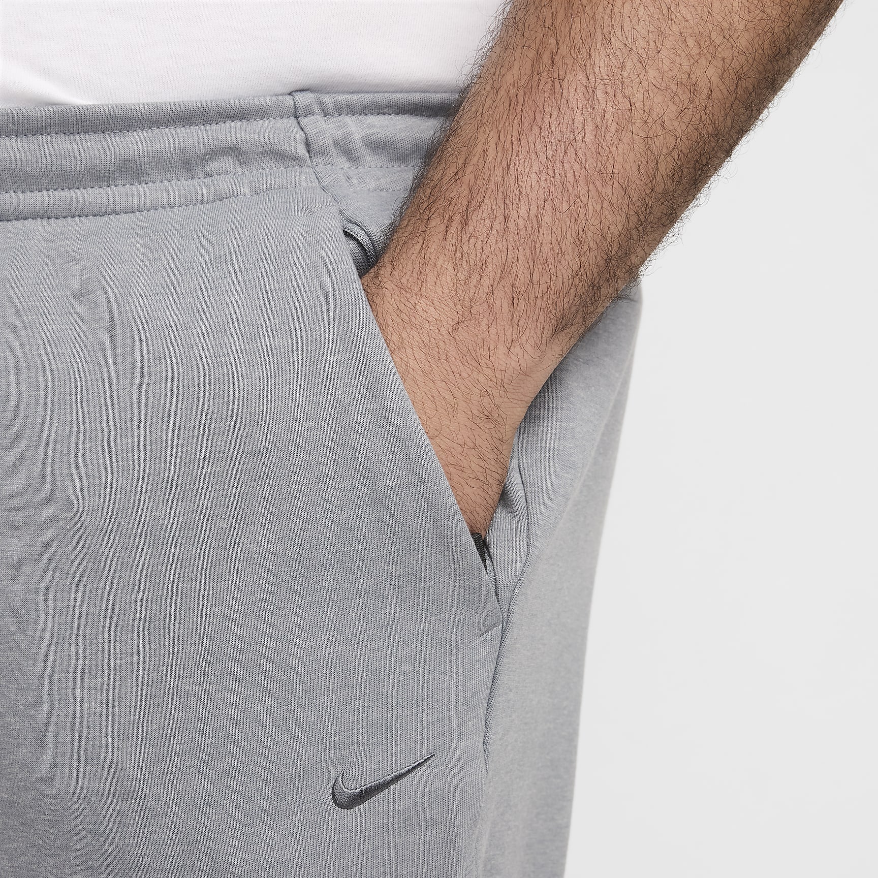 Nike Primary Fleece Men's Dri-FIT UV Performance Joggers