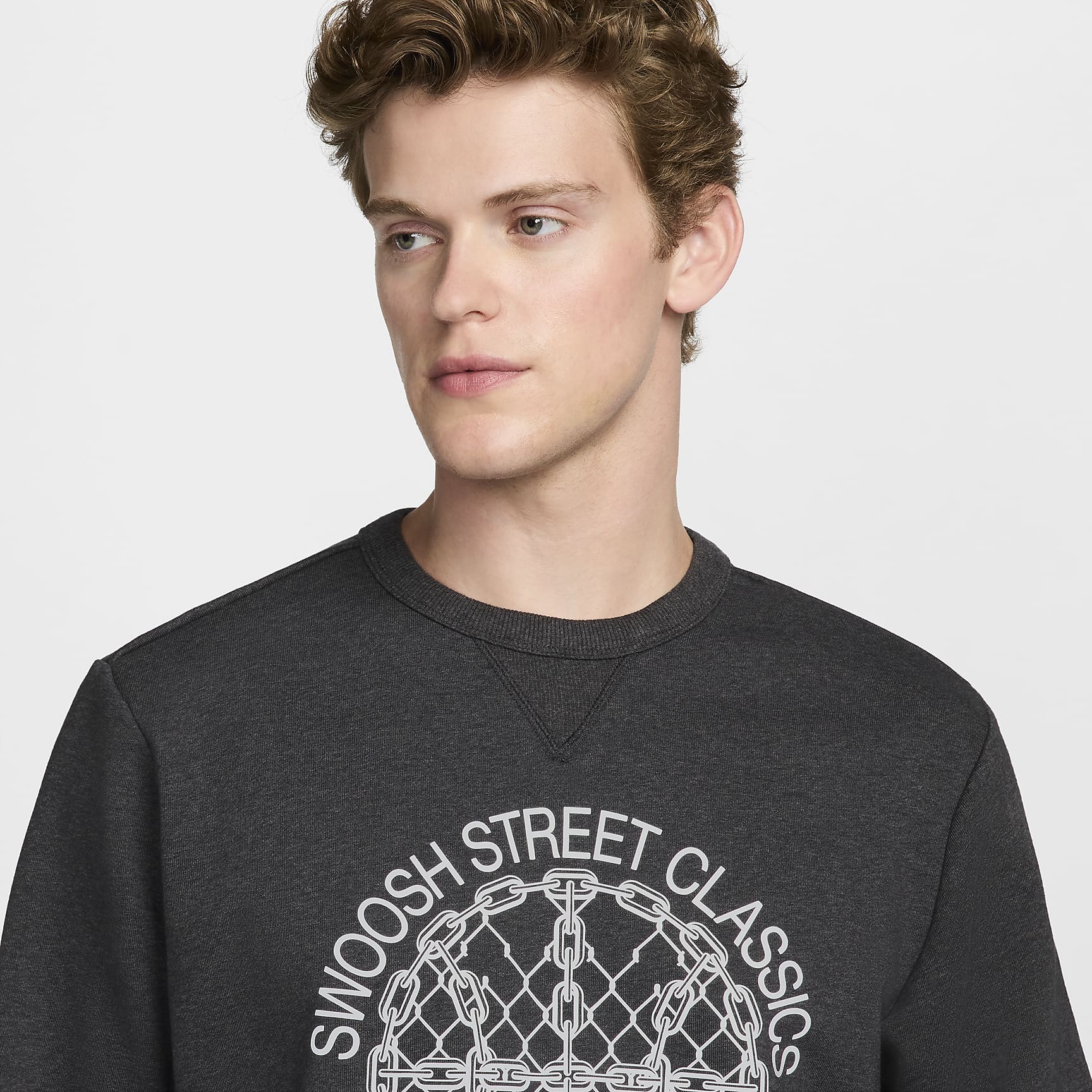 Nike Standard Issue Men's Dri-FIT Basketball Crew-Neck Sweatshirt