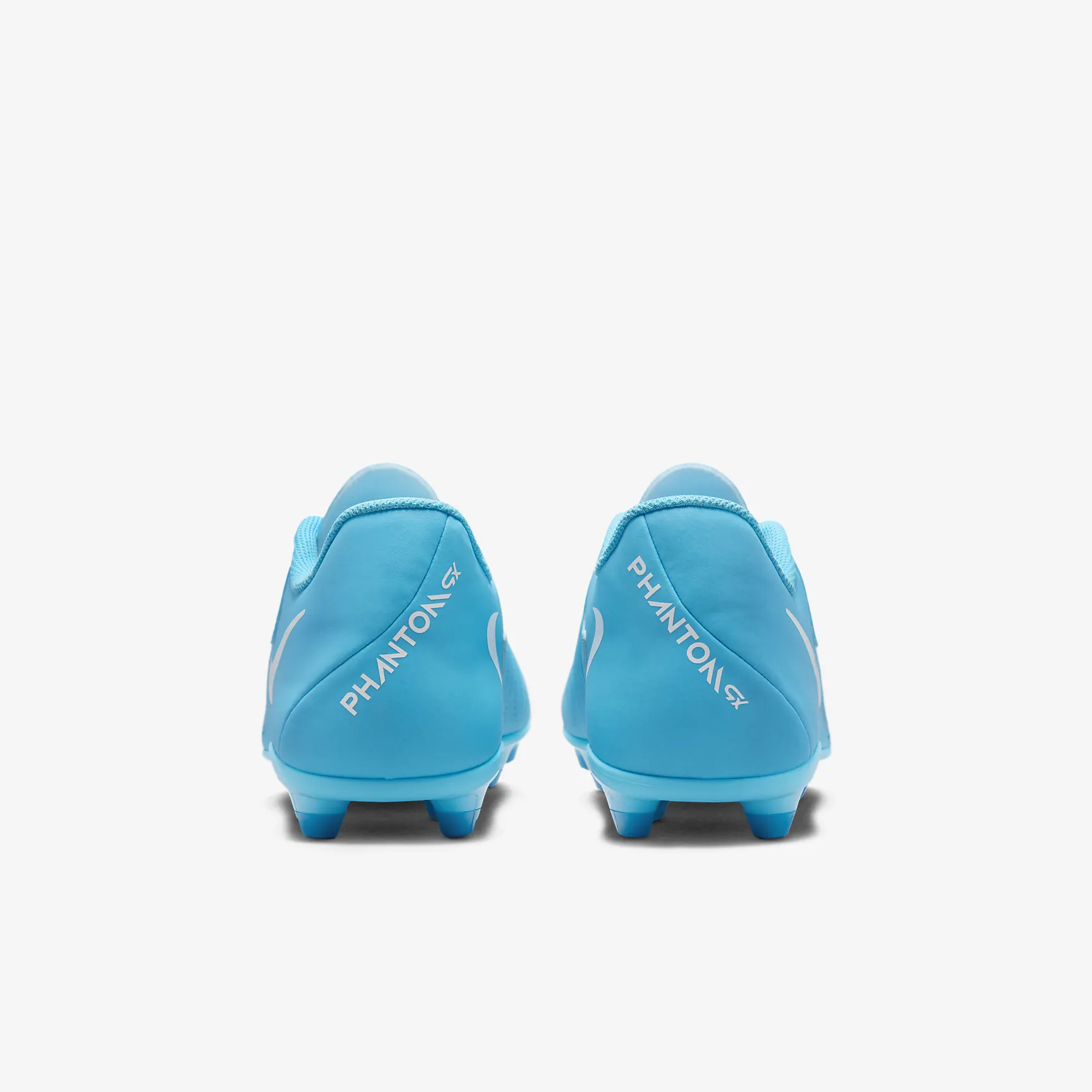 Nike Phantom GX 2 Club MG Low-Top Soccer Cleats