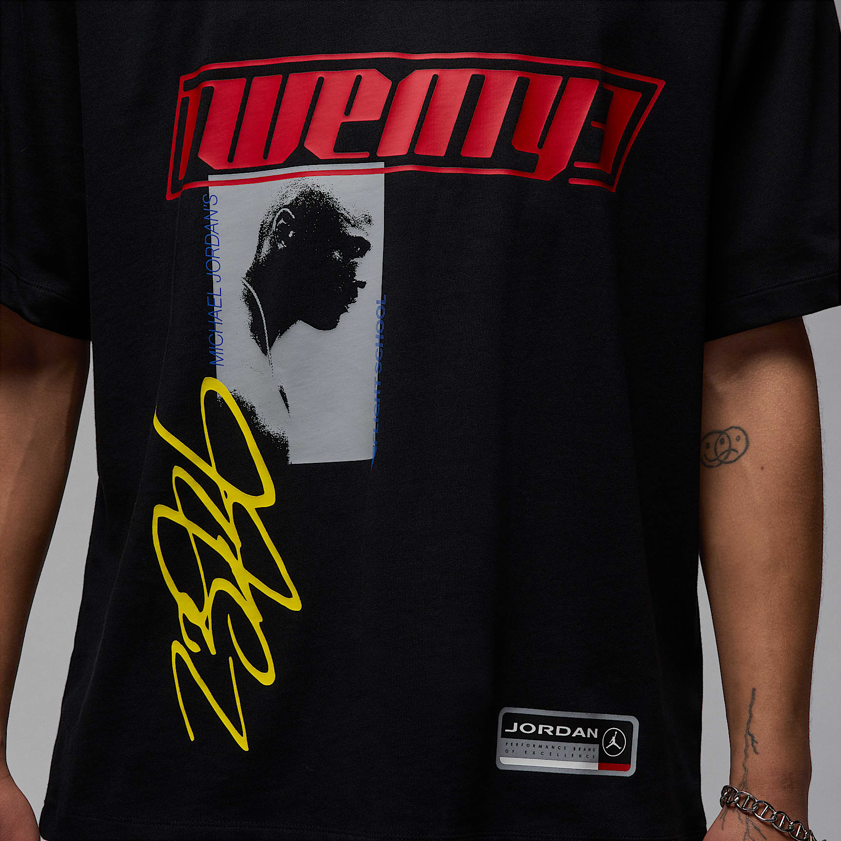 Jordan Flight Essentials Men's Oversized T-Shirt