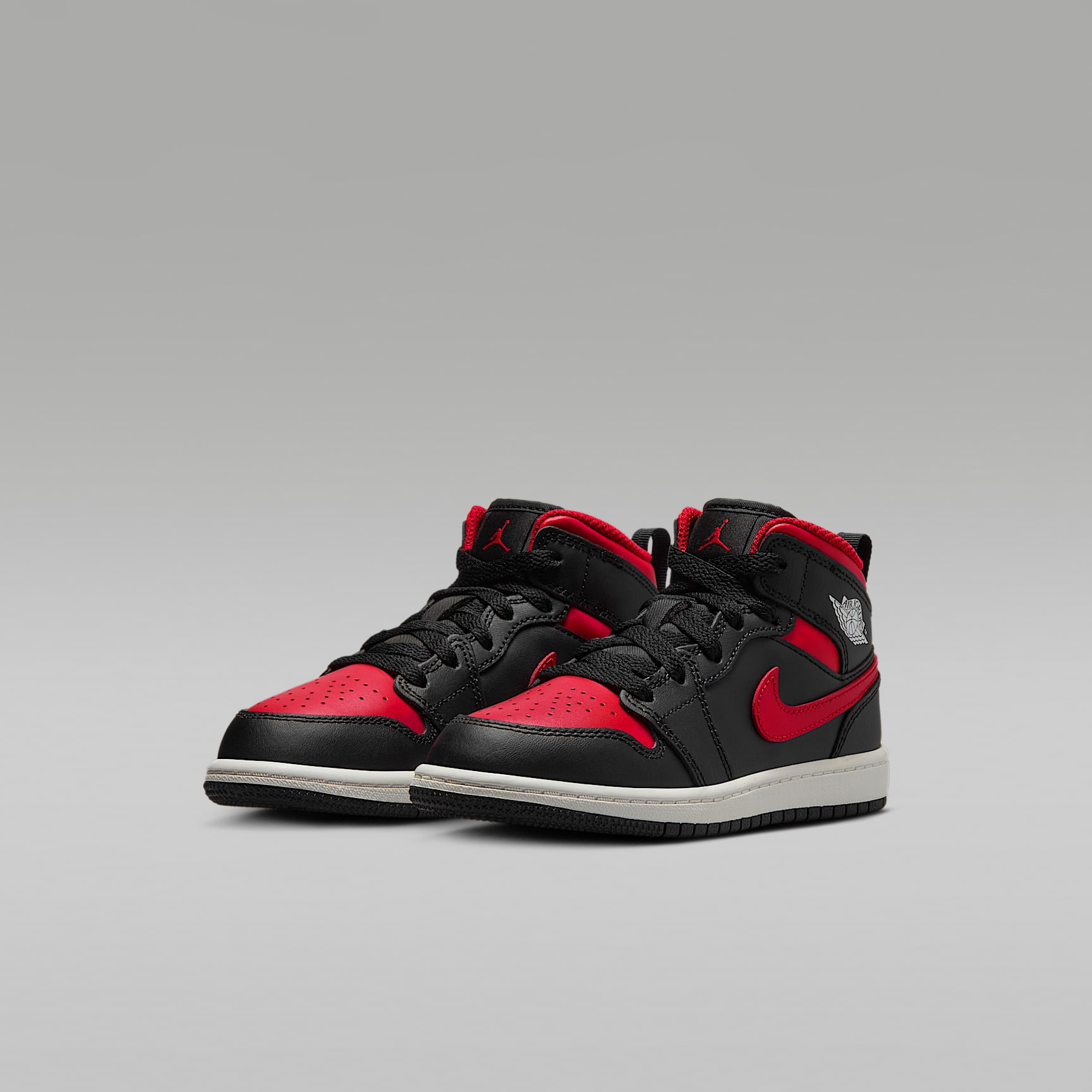 Jordan 1 Mid Little Kids' Shoes