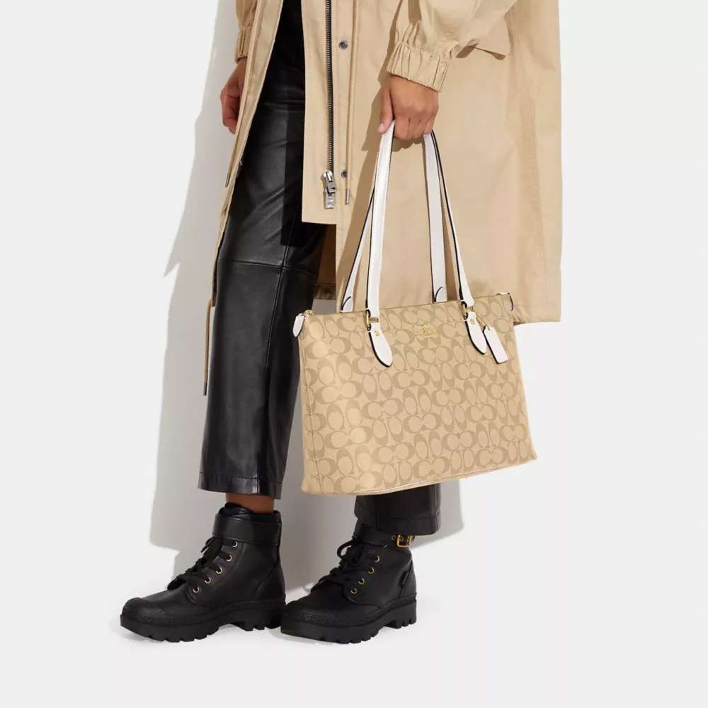 Сумка COACH Gallery Tote Bag In Signature Canvas