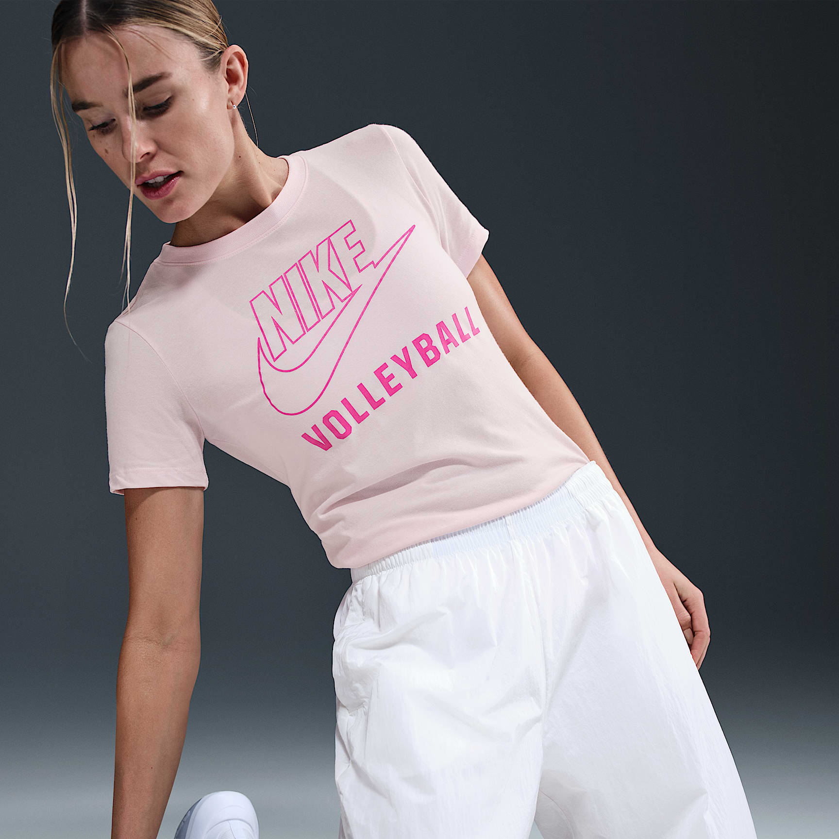 Nike Swoosh Women's Volleyball T-Shirt