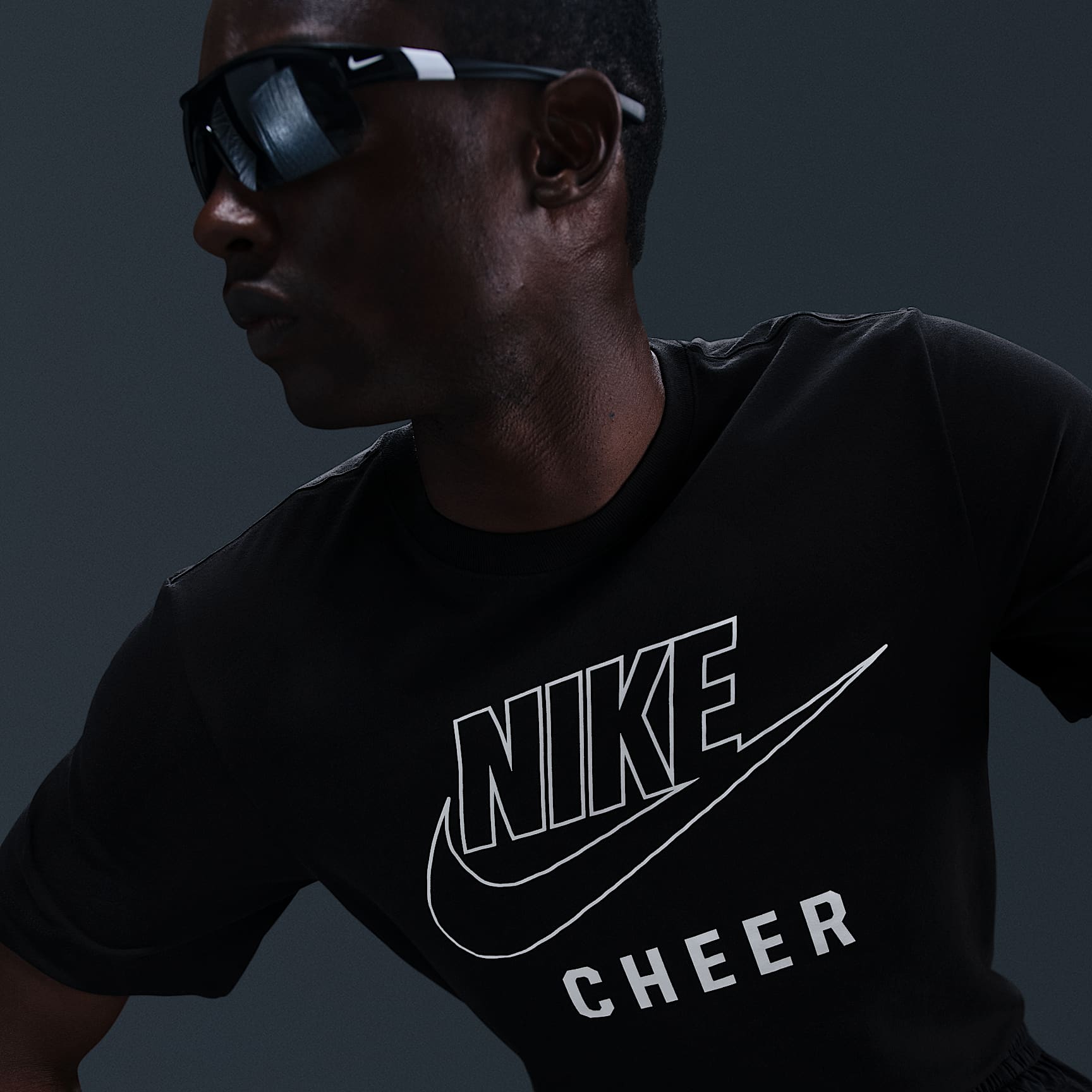 Nike Swoosh Men's Cheer T-Shirt