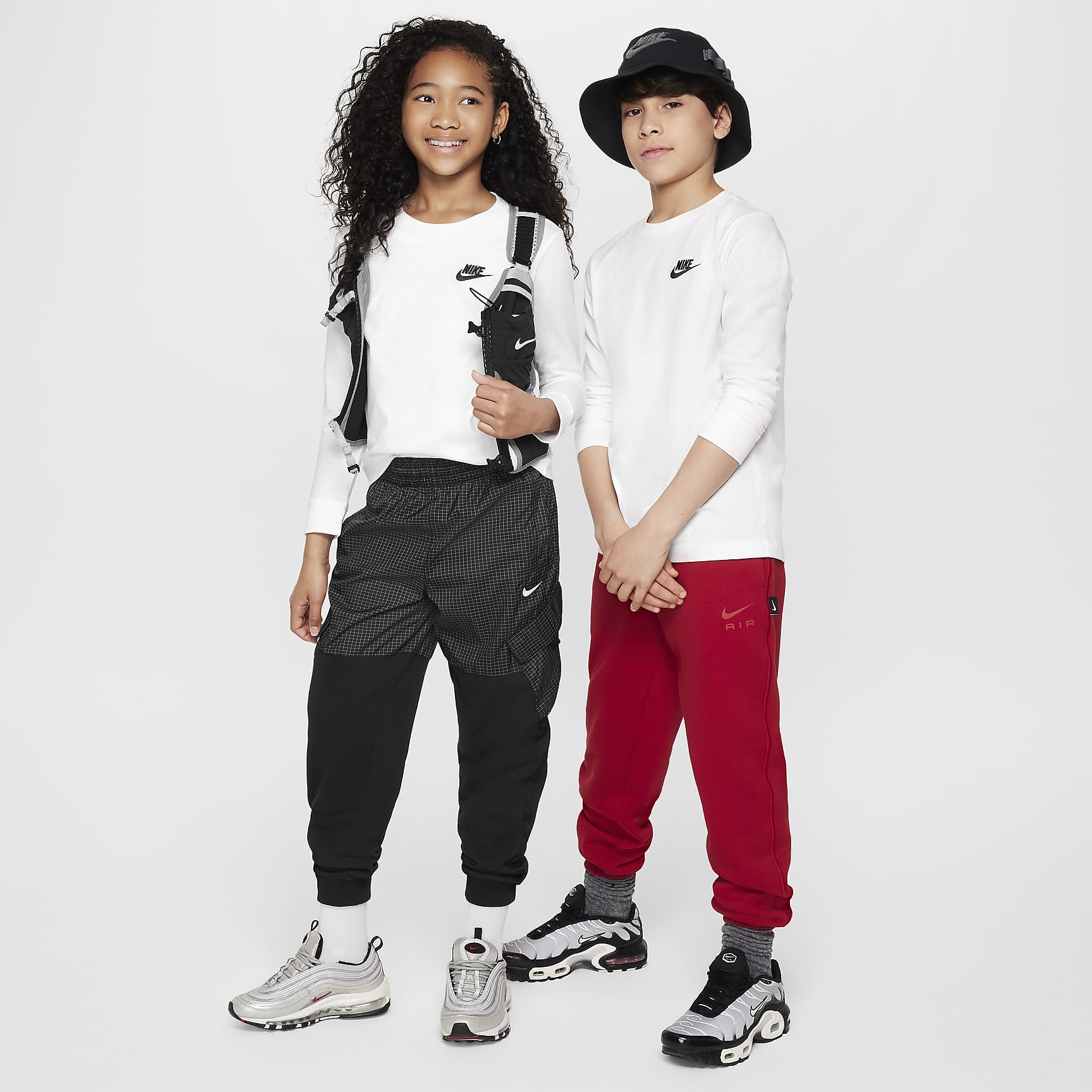 Nike Sportswear Big Kids' Long-Sleeve T-Shirt