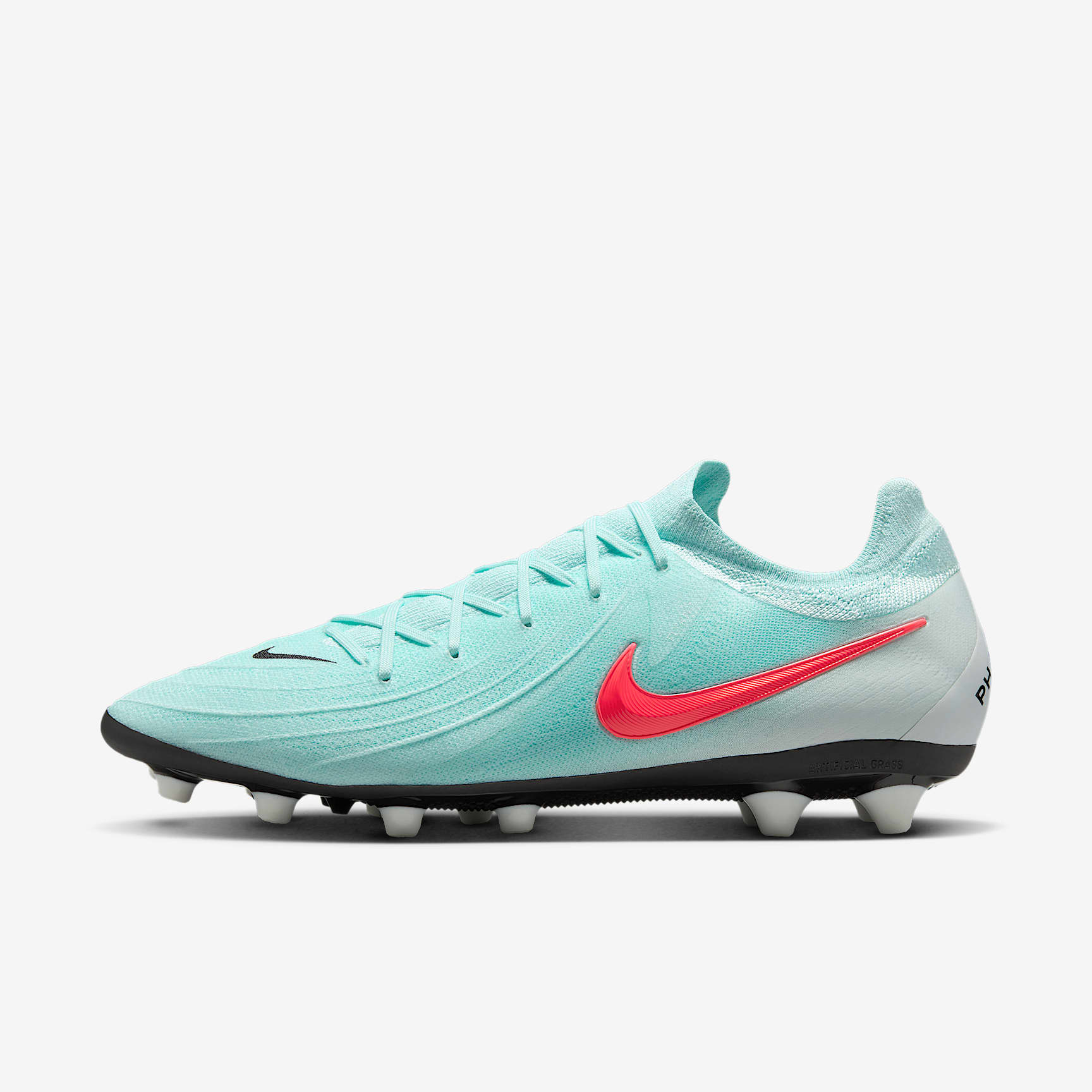 Nike Phantom GX 2 Pro AG Low-Top Soccer Cleats