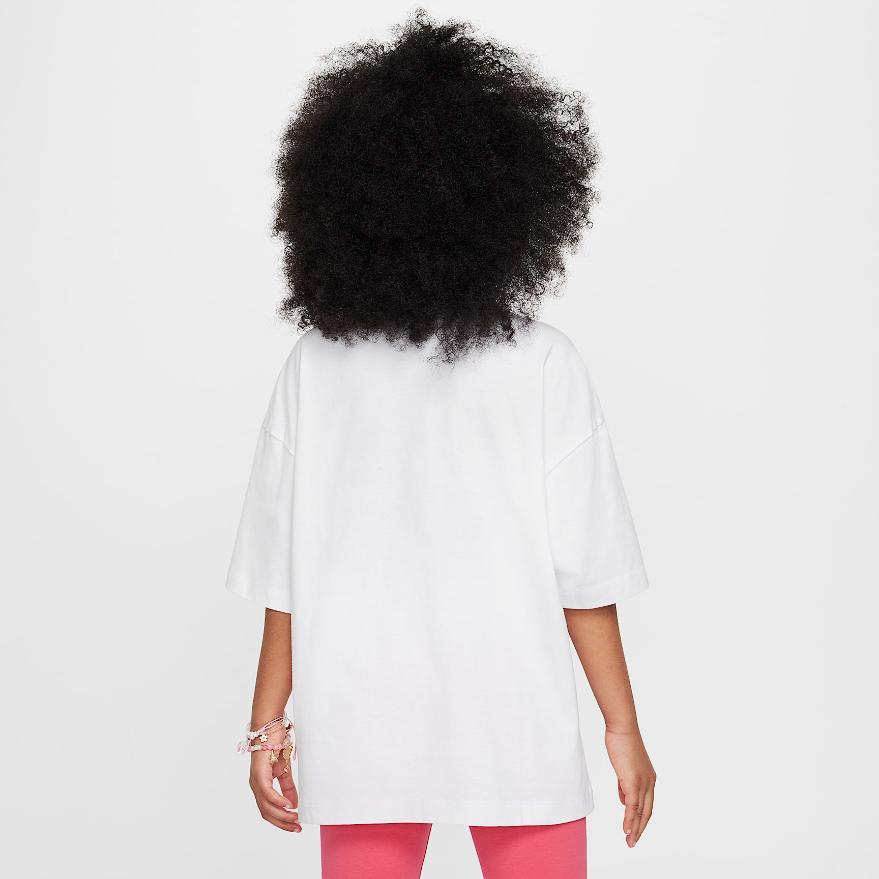 Nike Sportswear Big Kids' (Girls') T-Shirt