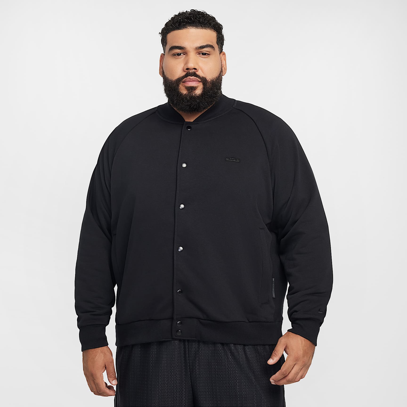 LeBron Standard Issue Men's Therma-FIT Basketball Jacket