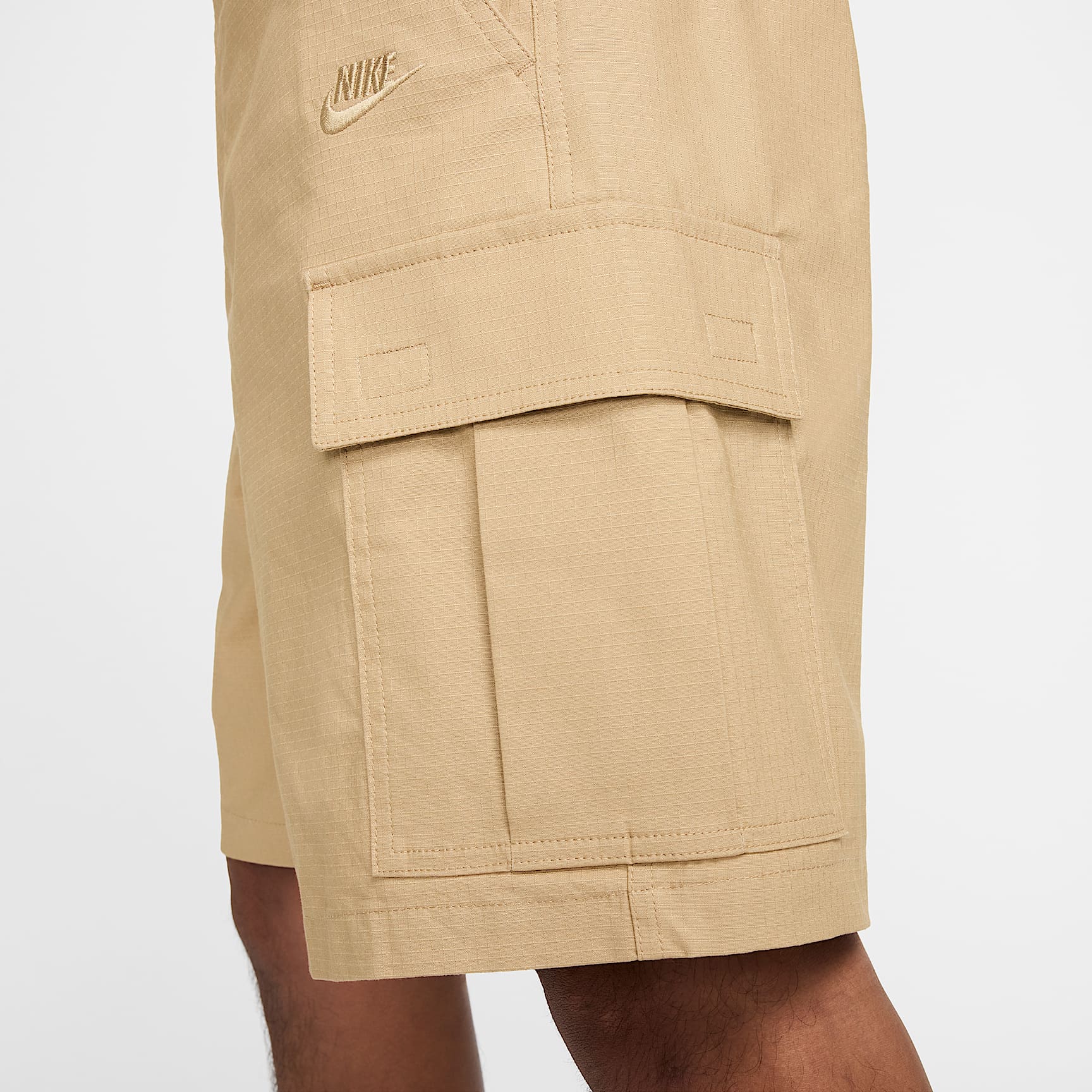 Nike Club Men's Woven Cargo Shorts