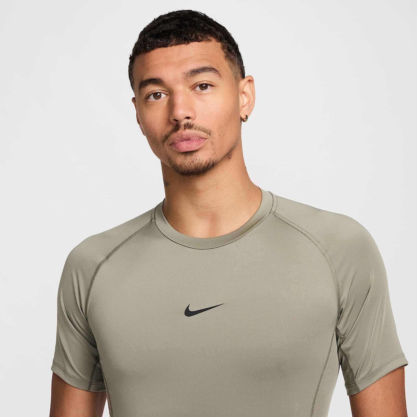 Nike Pro Men's Dri-FIT Tight Short-Sleeve Fitness Top