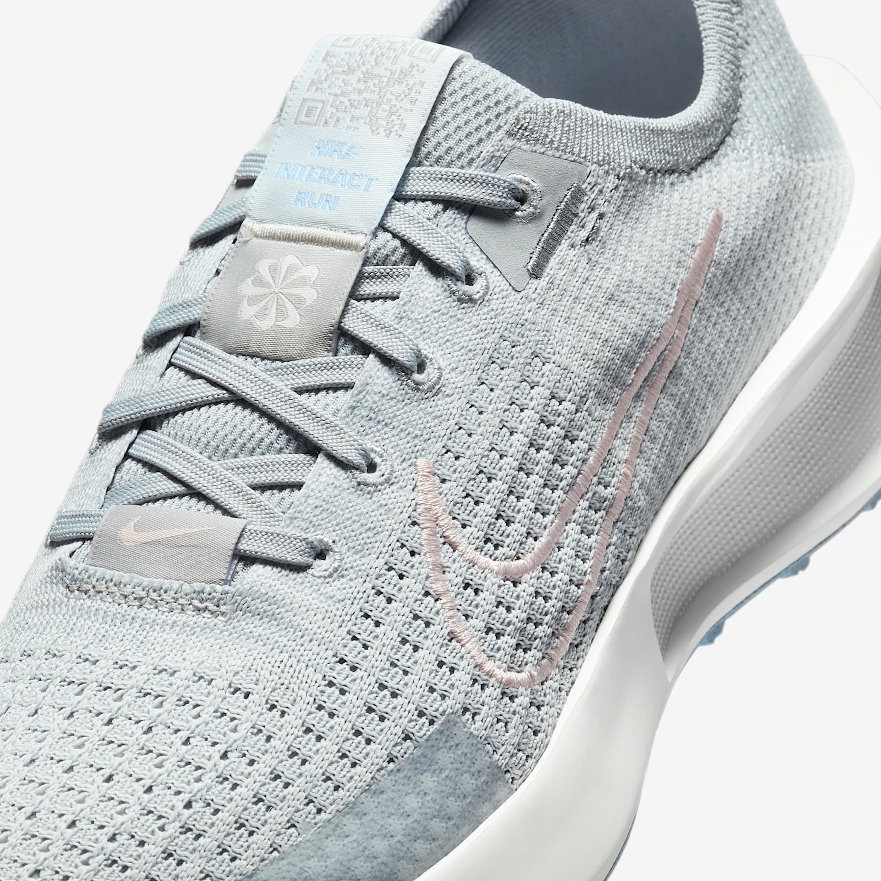 Nike Interact Run Women's Road Running Shoes