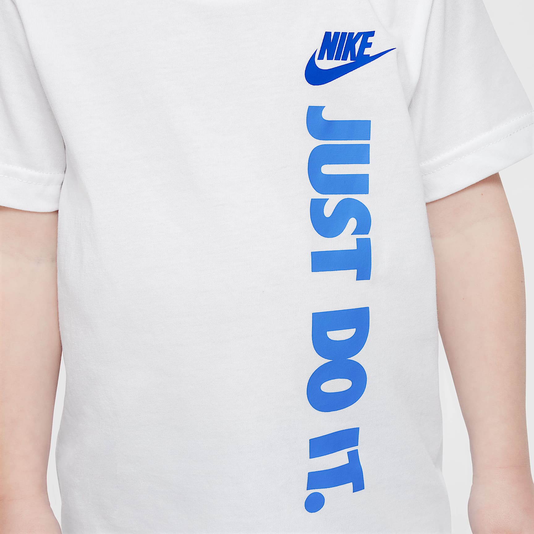 Nike Toddler Graphic T-Shirt and Shorts Set
