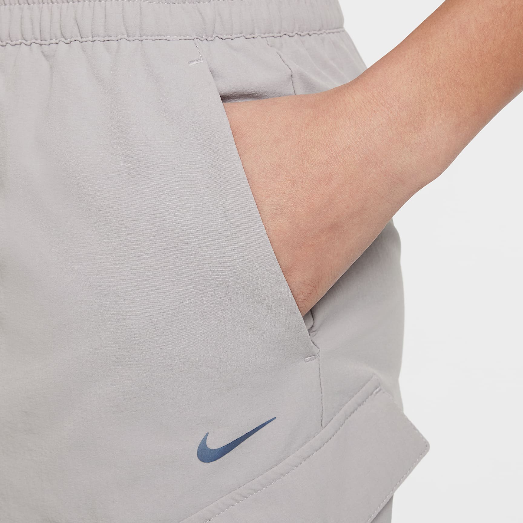 Nike Sportswear City Utility Big Kids' Cargo Shorts