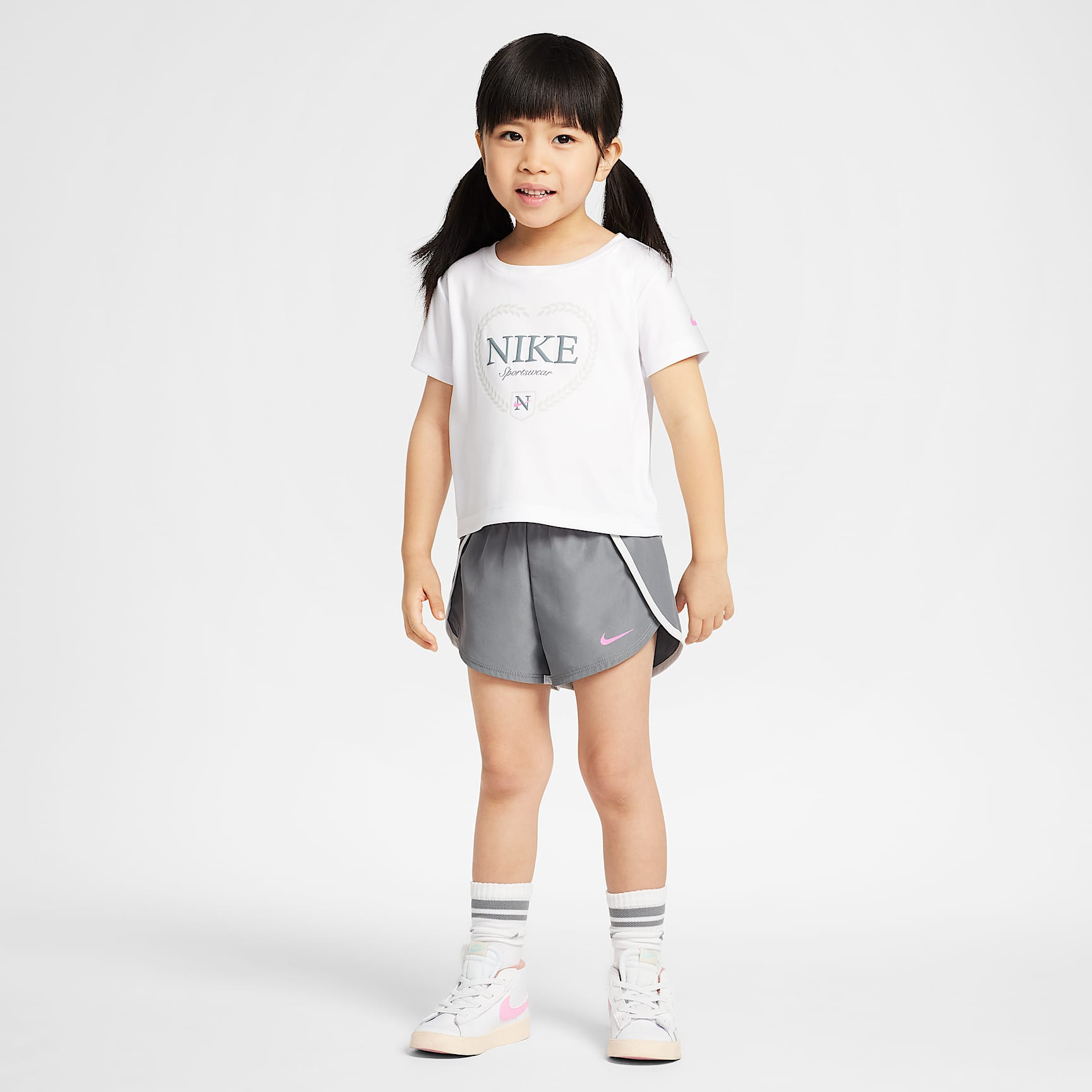 Nike Dri-FIT Game, Swoosh, Match! Toddler 2-Piece Solid Set