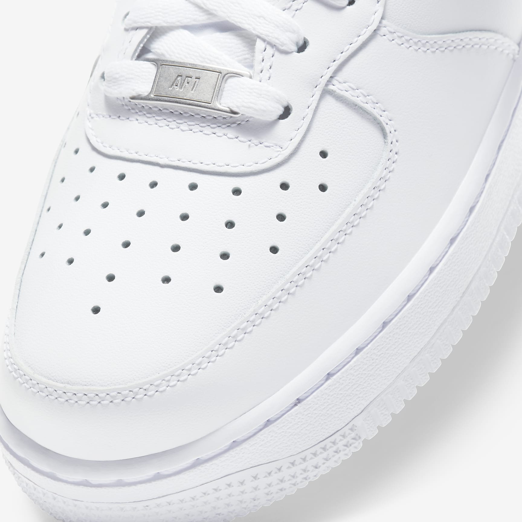 Nike Air Force 1 '07 Mid Women's Shoe