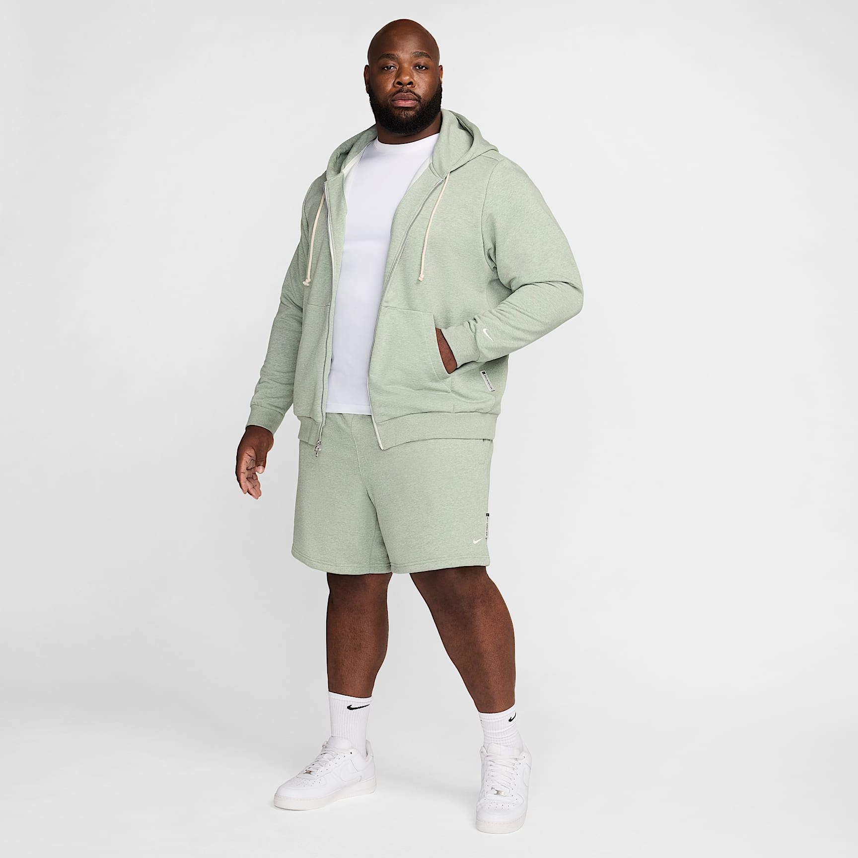 Nike Standard Issue Men's Dri-FIT Full-Zip Basketball Hoodie