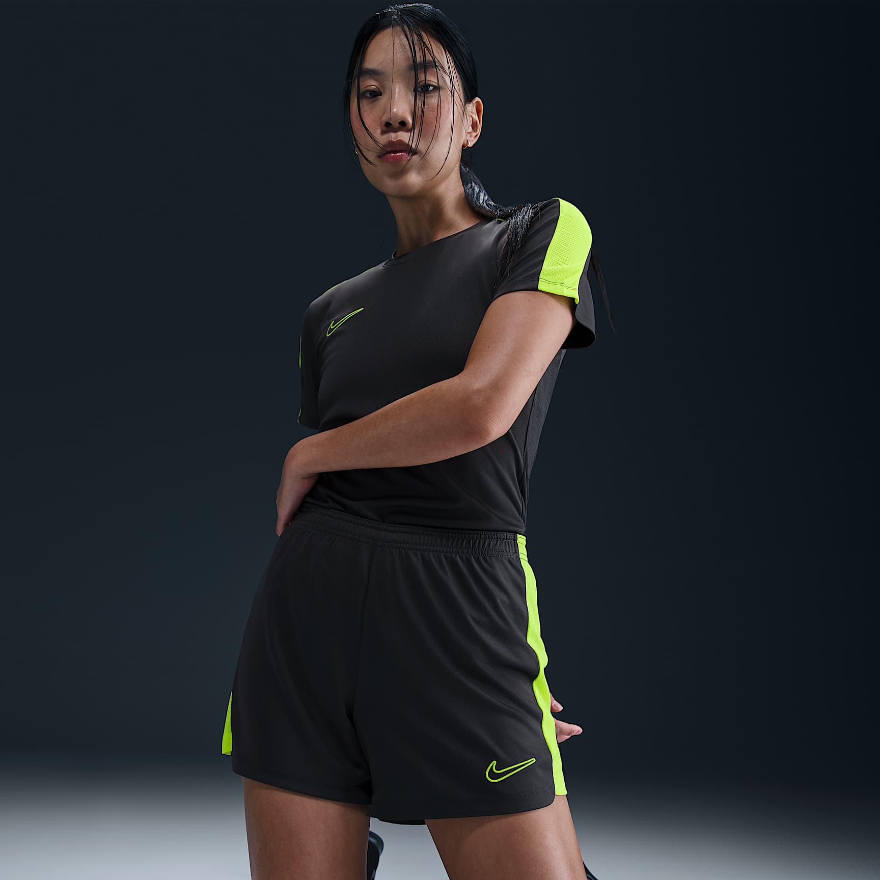 Nike Dri-FIT Academy 23 Women's Soccer Shorts