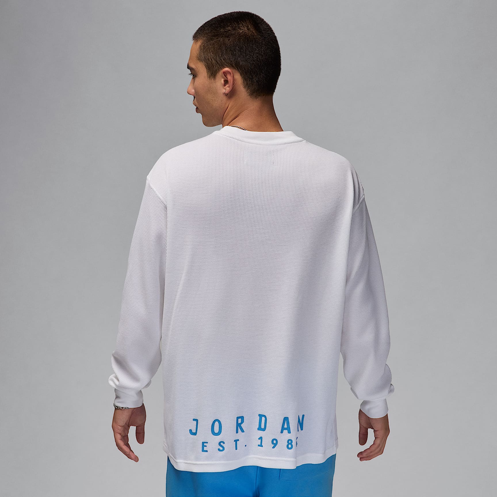 Jordan Essentials Men's Long-Sleeve Top