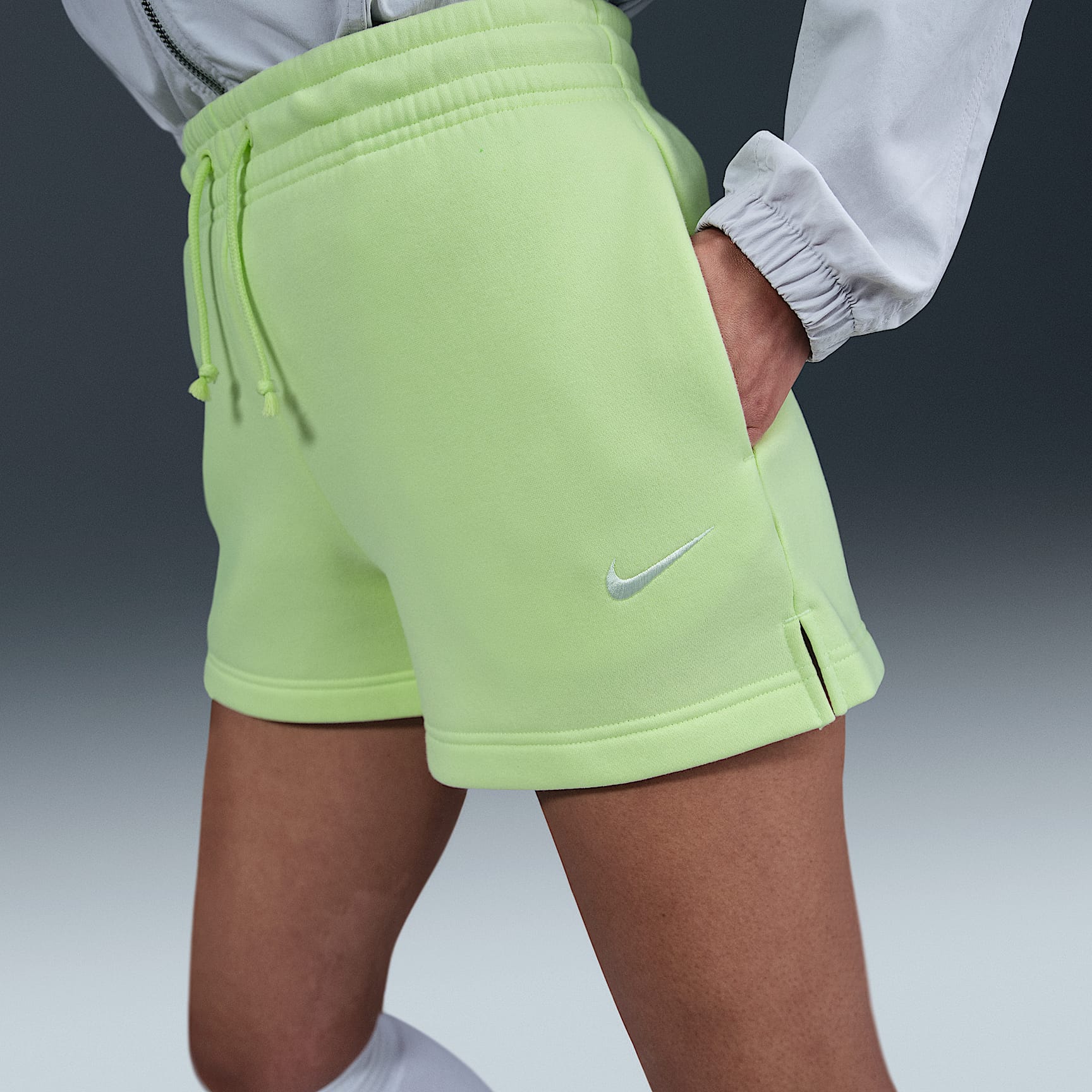 Nike Sportswear Phoenix Fleece Women's Mid-Rise 4" Shorts