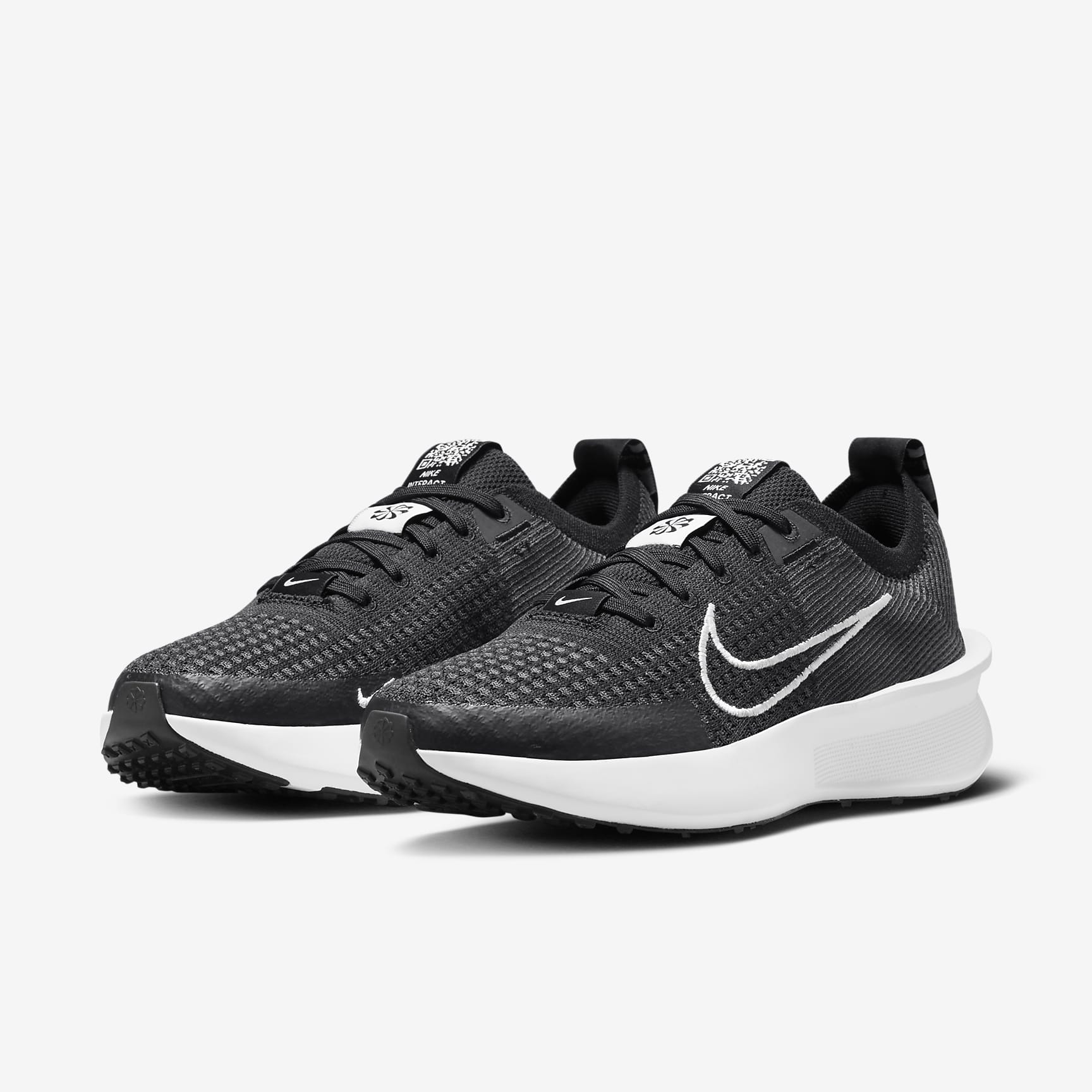Nike Interact Run Women's Road Running Shoes