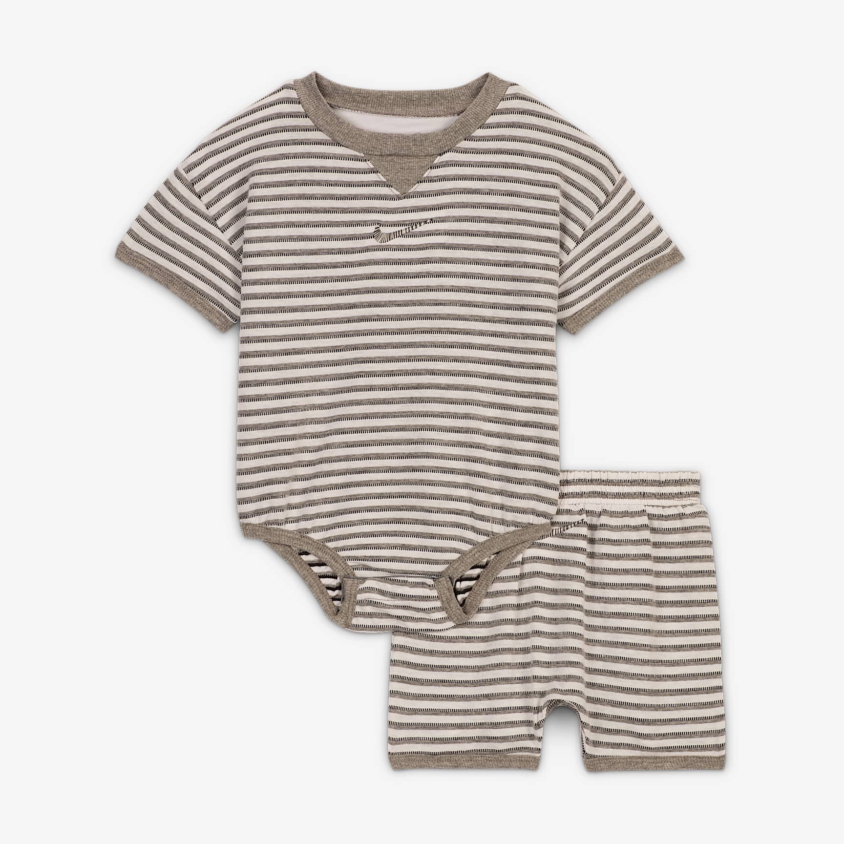 Nike ReadySet Baby (0-9M) Bodysuit and Shorts Set