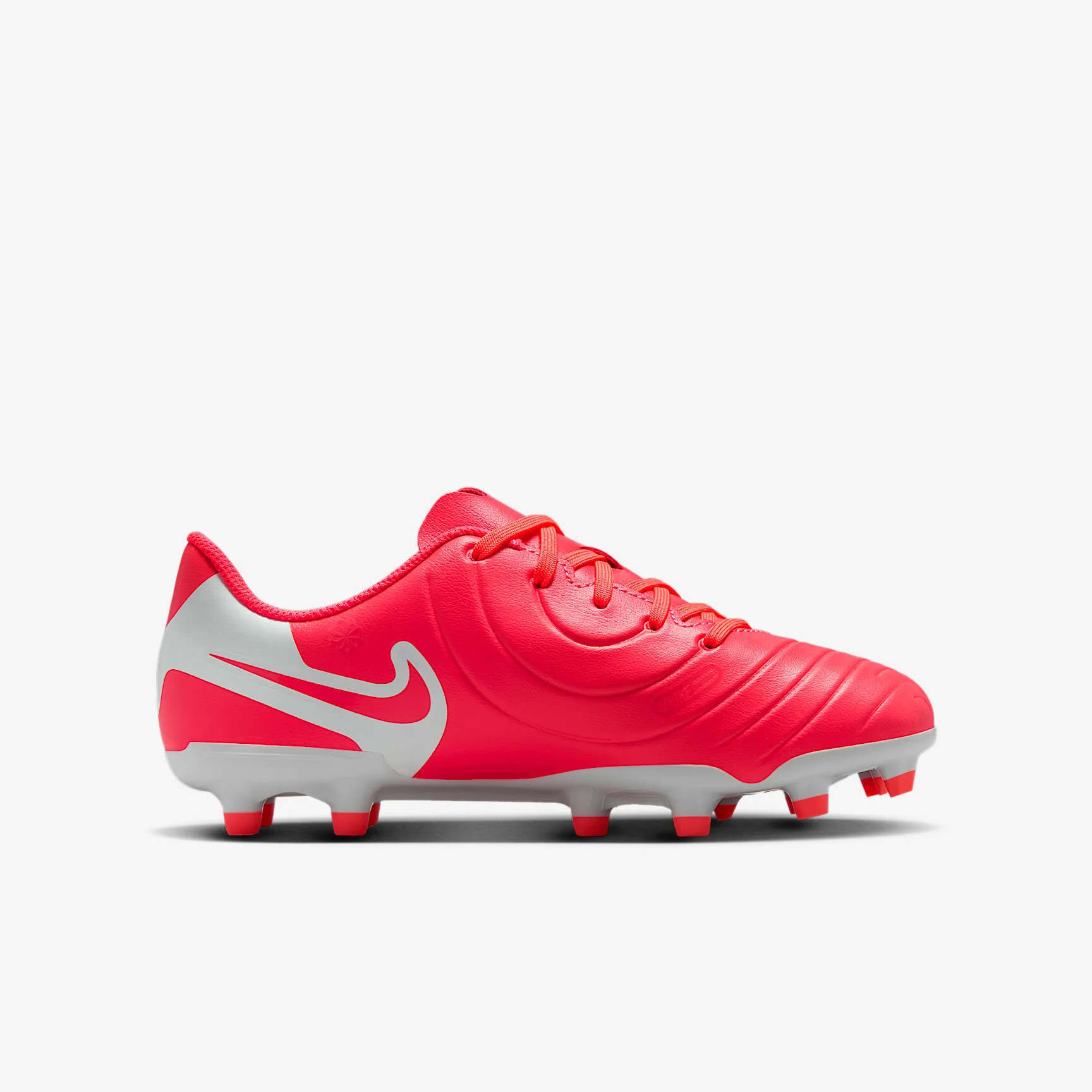Nike Jr. Tiempo Legend 10 Club Little/Big Kids' Multi-Ground Low-Top Soccer Cleats
