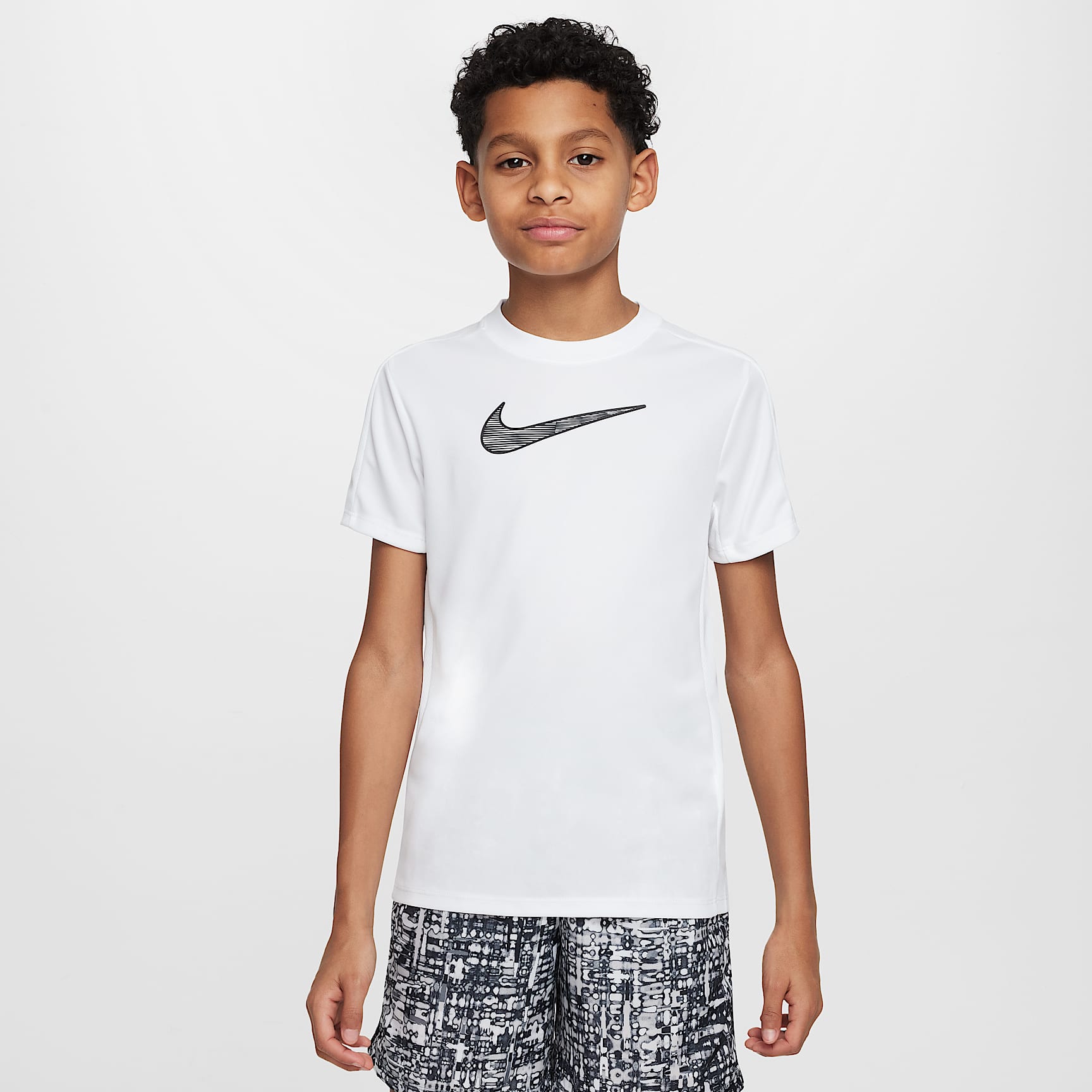 Nike Trophy23 Big Kids' Dri-FIT Short-Sleeve Top