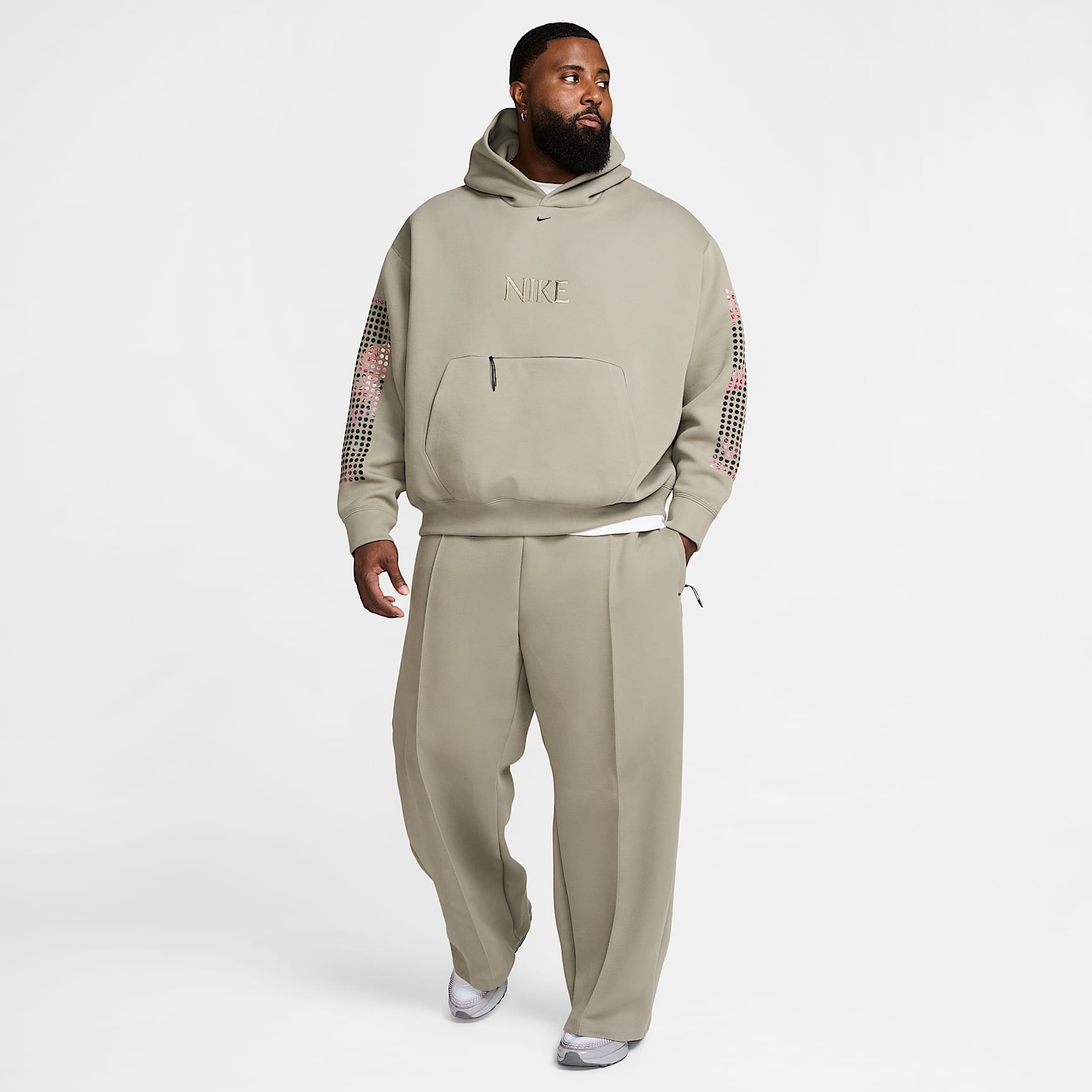 Nike Tech Men's Wide-Leg Fleece Pants