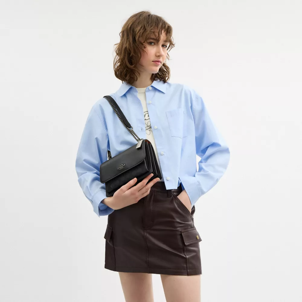 Сумка COACH Klare Crossbody Bag In Signature Canvas