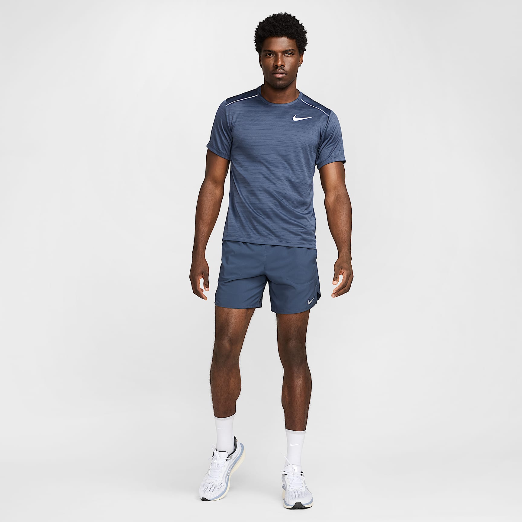 Nike Stride Men's Dri-FIT 7" 2-in-1 Running Shorts