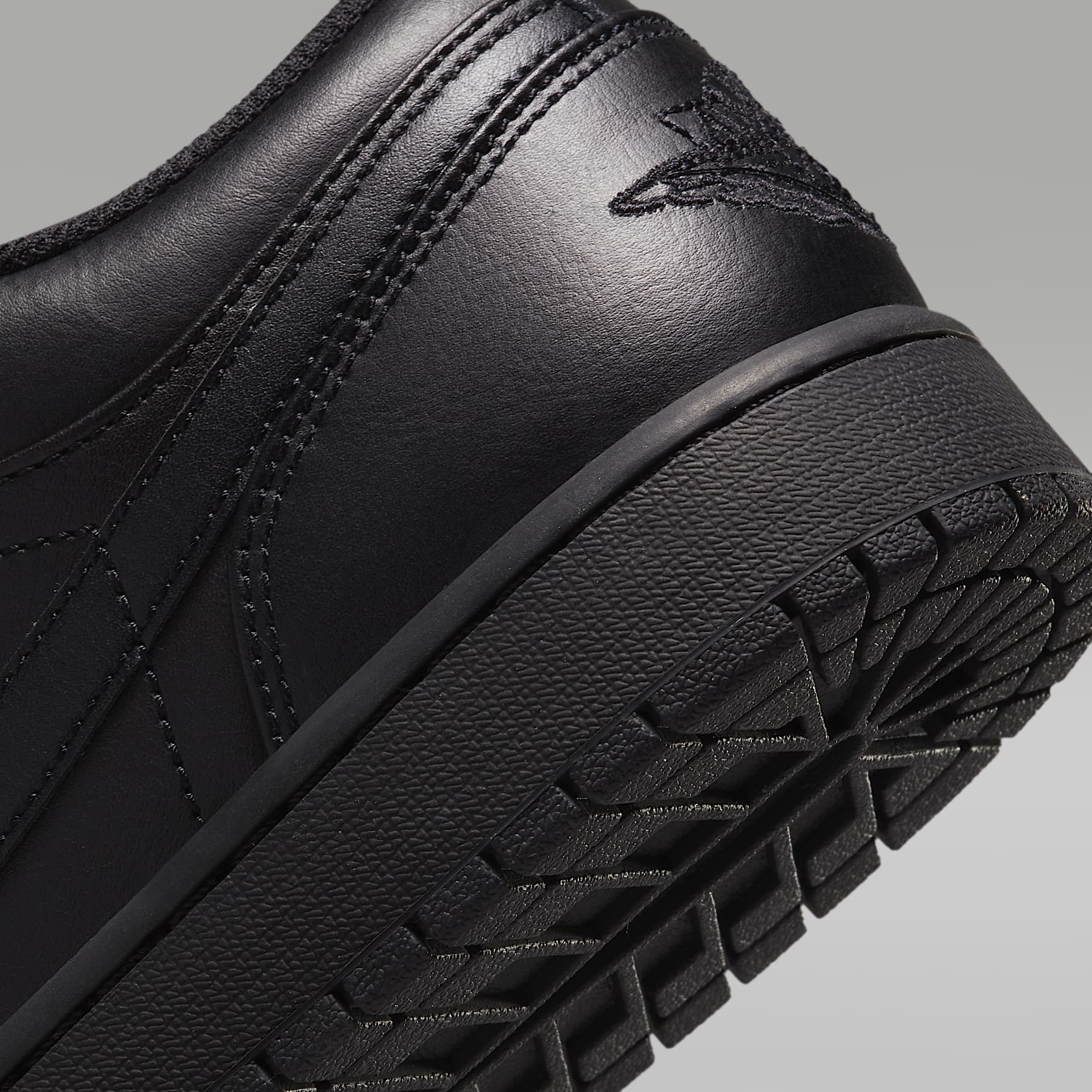 Air Jordan 1 Low Men's Shoes