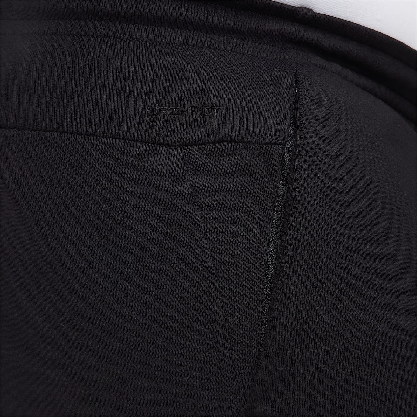 Nike Primary Fleece Men's 7" Dri-FIT UV Unlined Performance Shorts