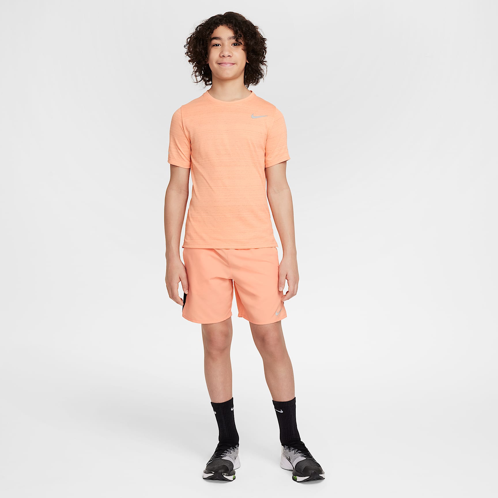 Nike Dri-FIT Miler Big Kids' (Boys') Training Top