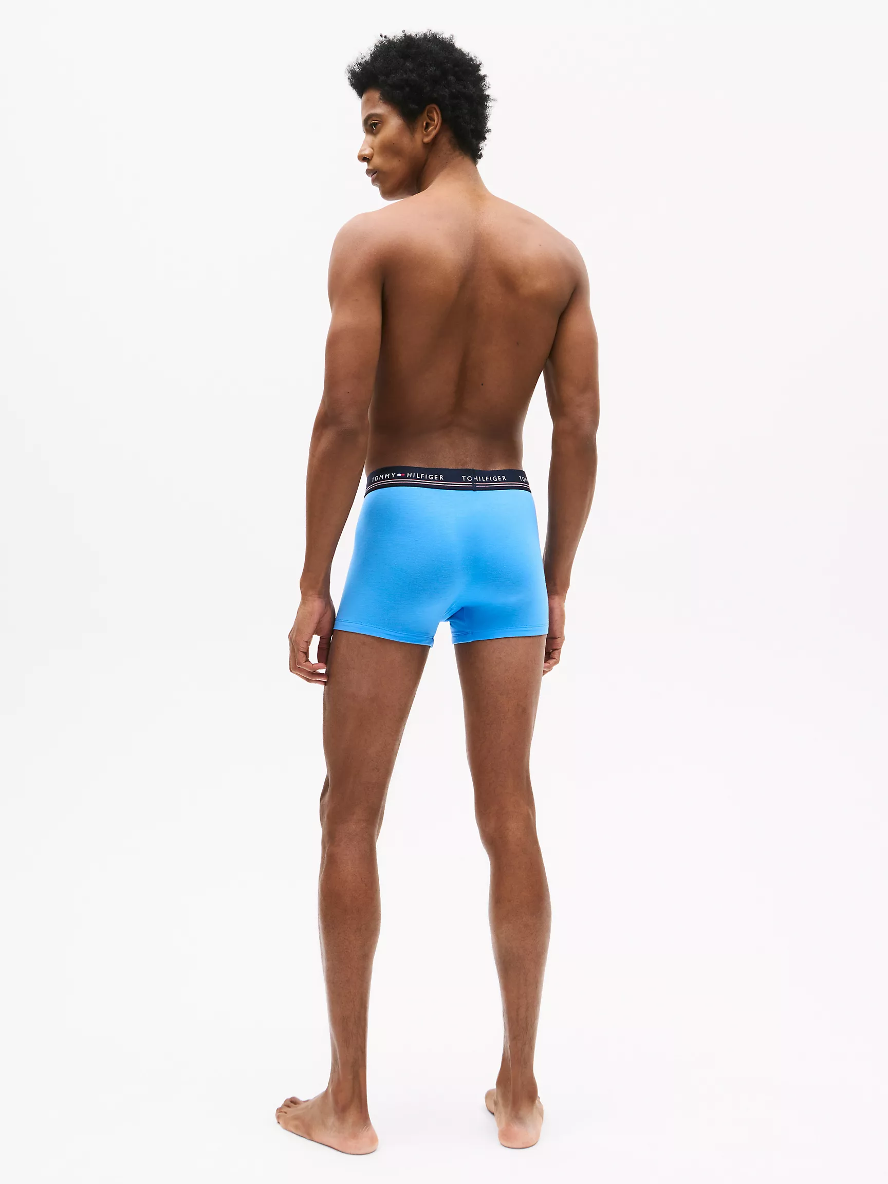 Мужское нижнее белье Tommy Hilfiger, Укороченные трусы-боксеры из эластичного модала (набор 3 шт.)