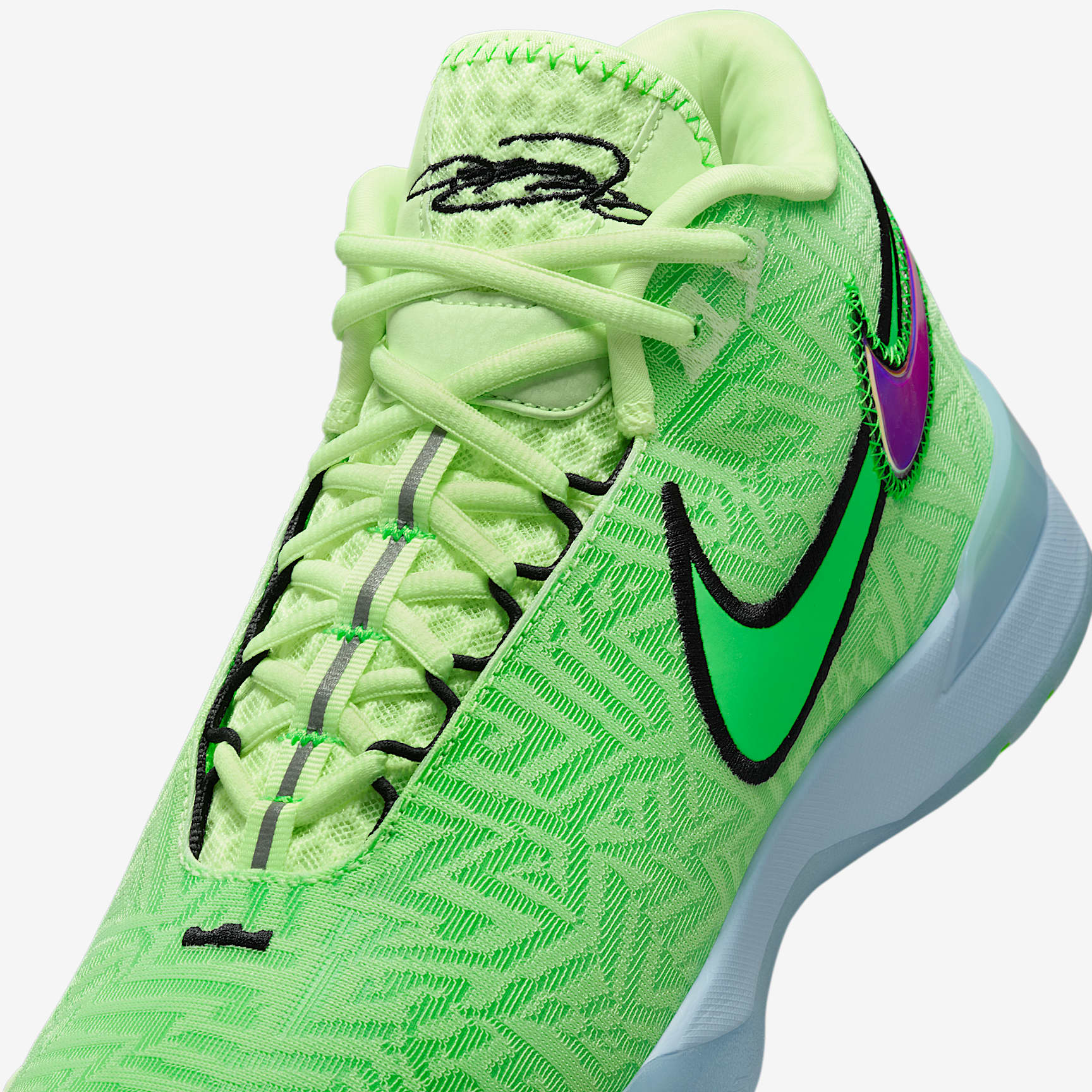 LeBron NXXT Genisus Basketball Shoes