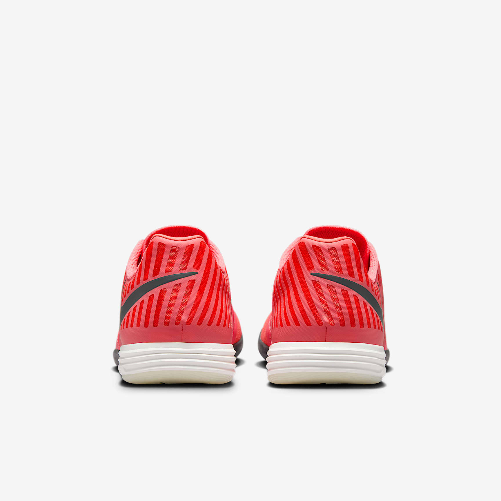 Nike Lunargato II Indoor/Court Low-Top Soccer Shoes