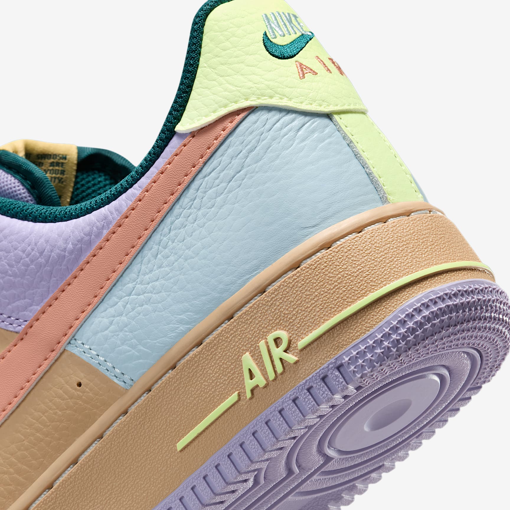 Nike Air Force 1 '07 Men's Shoes