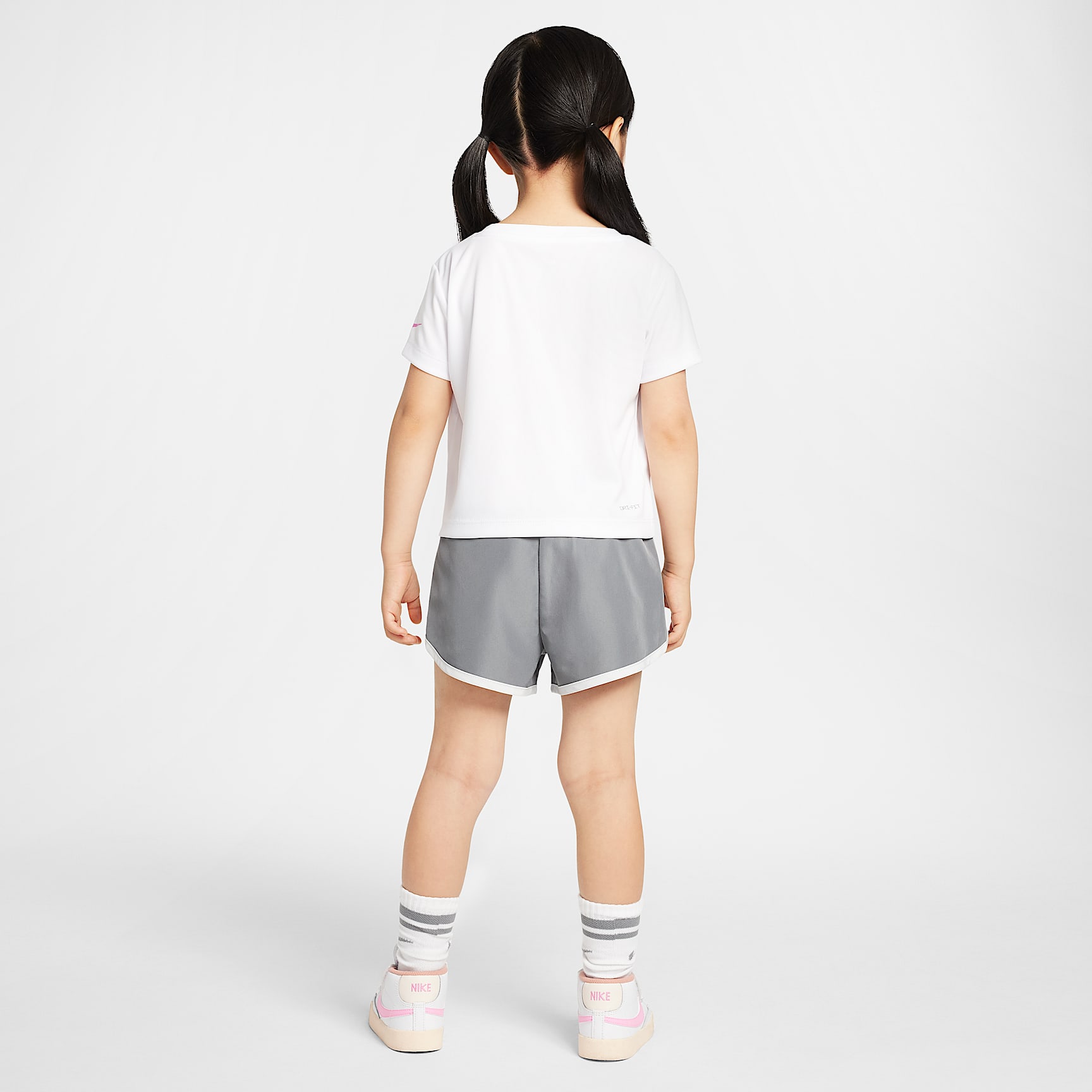 Nike Dri-FIT Game, Swoosh, Match! Toddler 2-Piece Solid Set