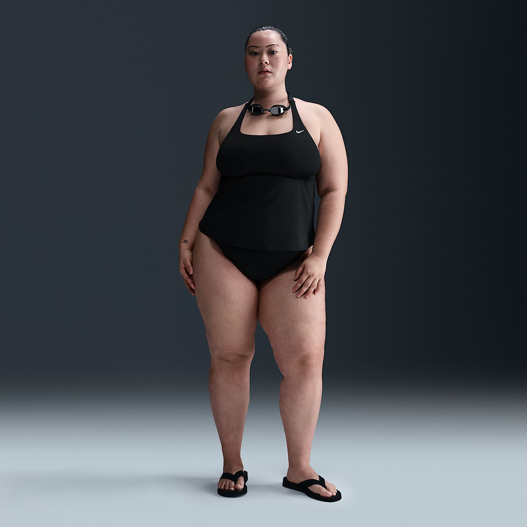 Nike Swim Essential Women's Square Neck Tankini (Extended Sizing)