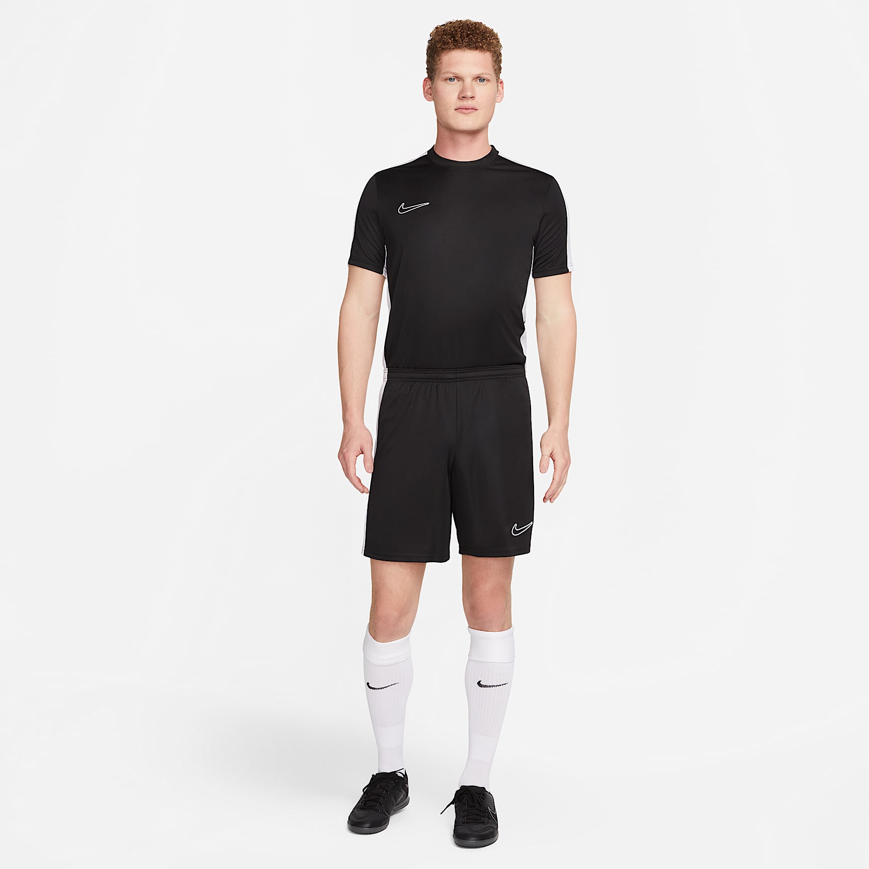 Nike Dri-FIT Academy Men's Dri-FIT Soccer Shorts